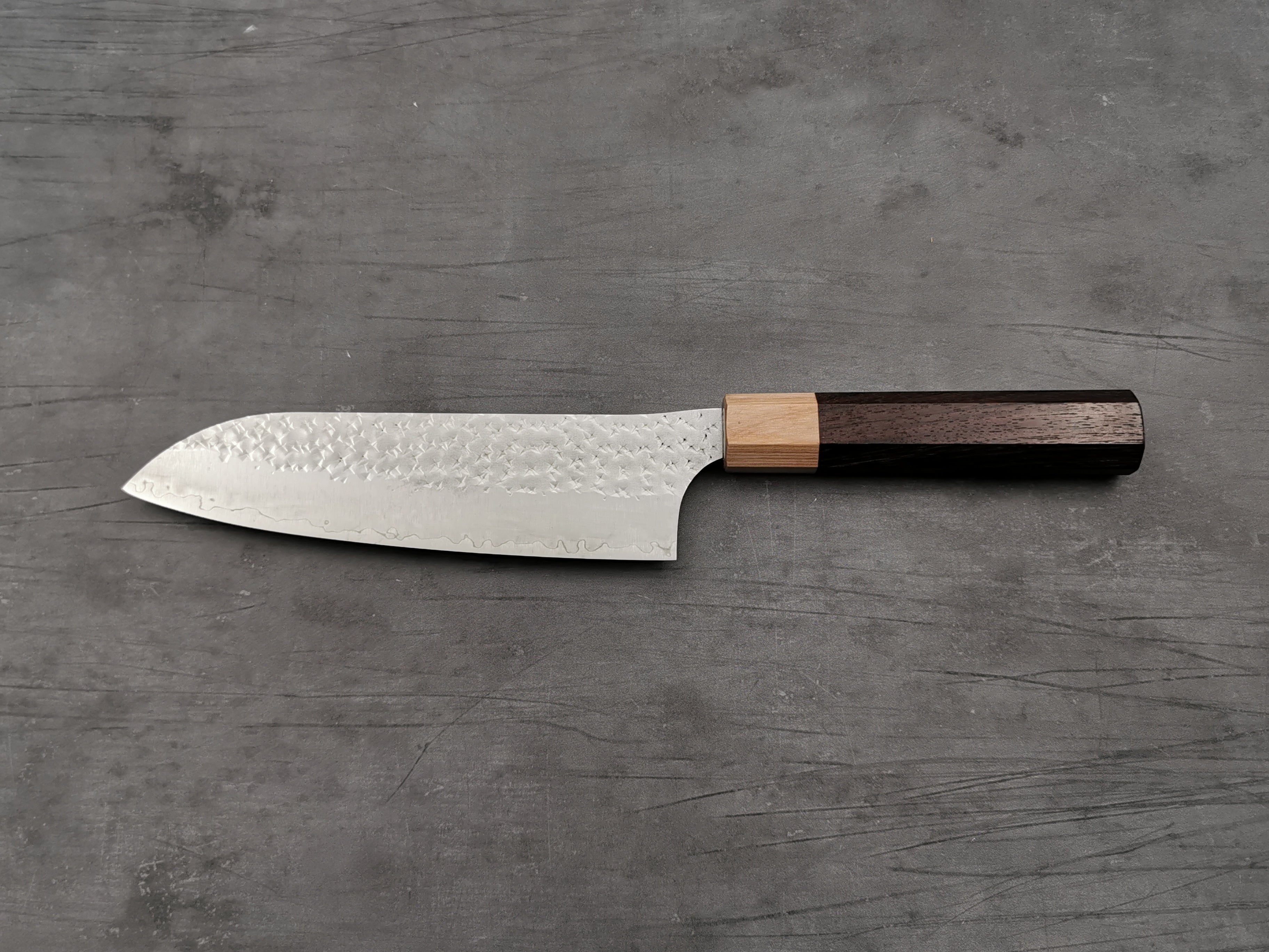 Yu Kurosaki Senko Santoku