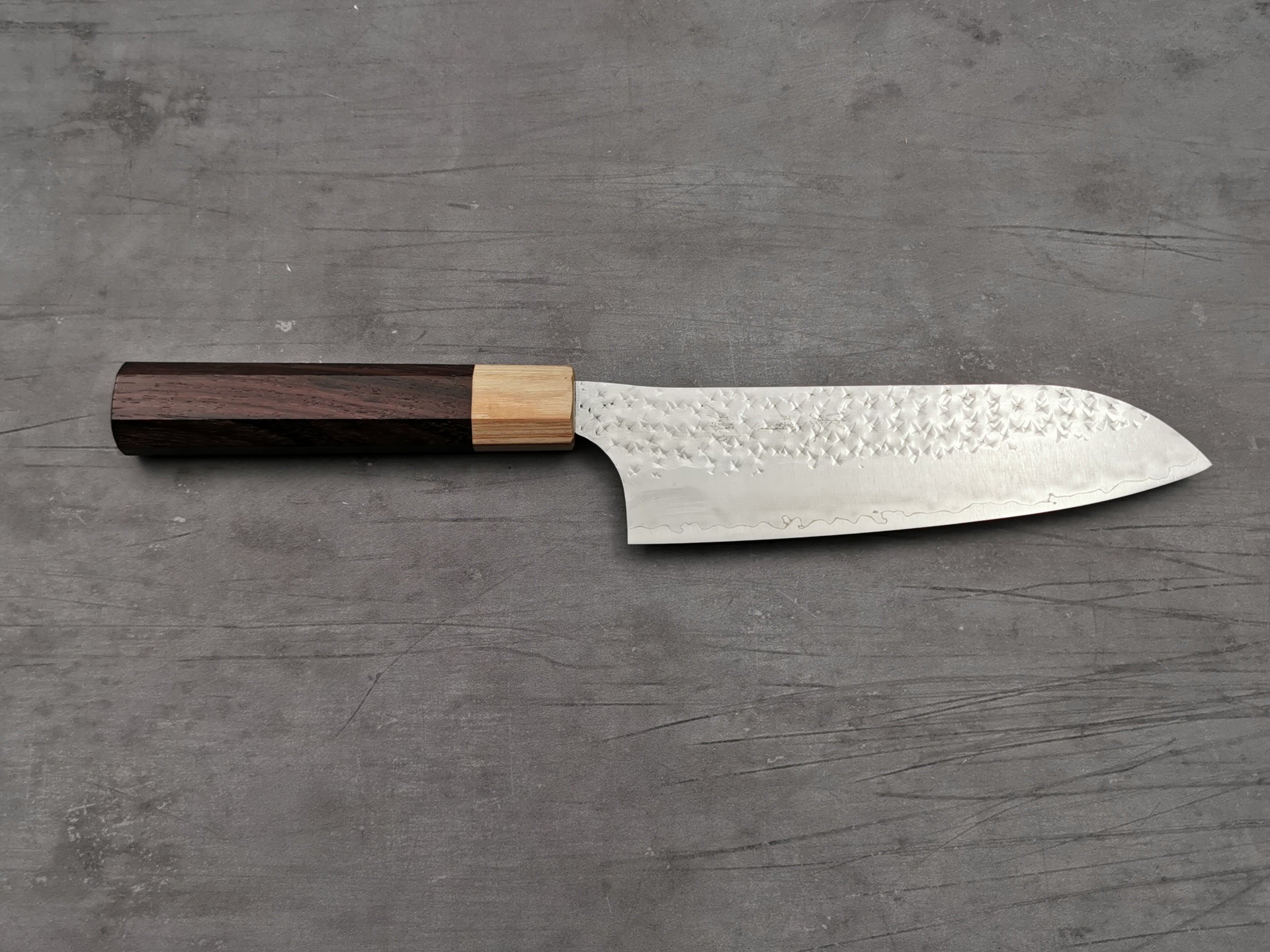 Yu Kurosaki Senko Santoku – Cutting Edge Knives