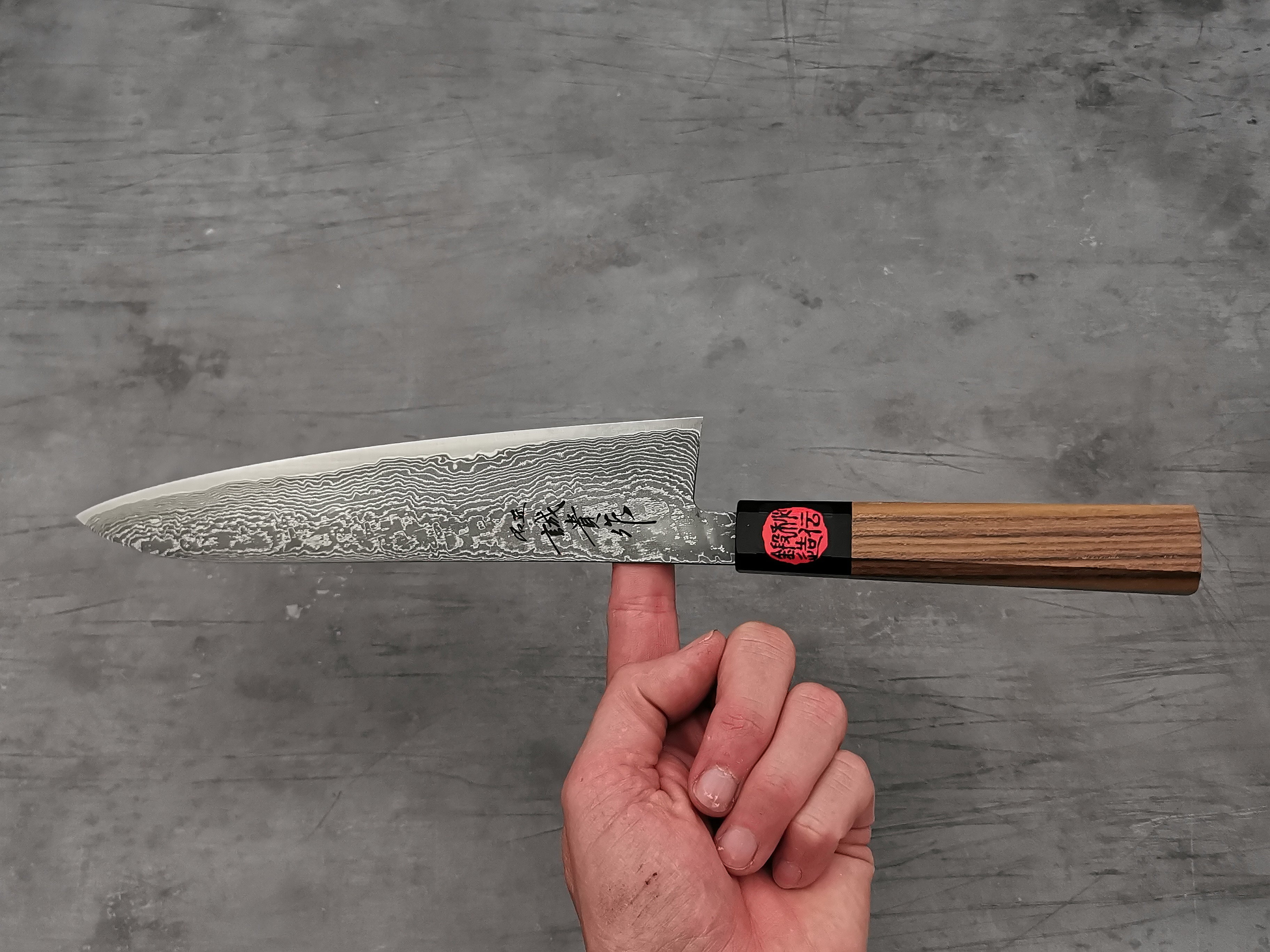 Shigeki Tanaka R2 Damascus Gyuto 210mm – Cutting Edge Knives