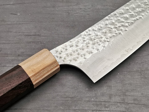 Yu Kurosaki Senko Santoku