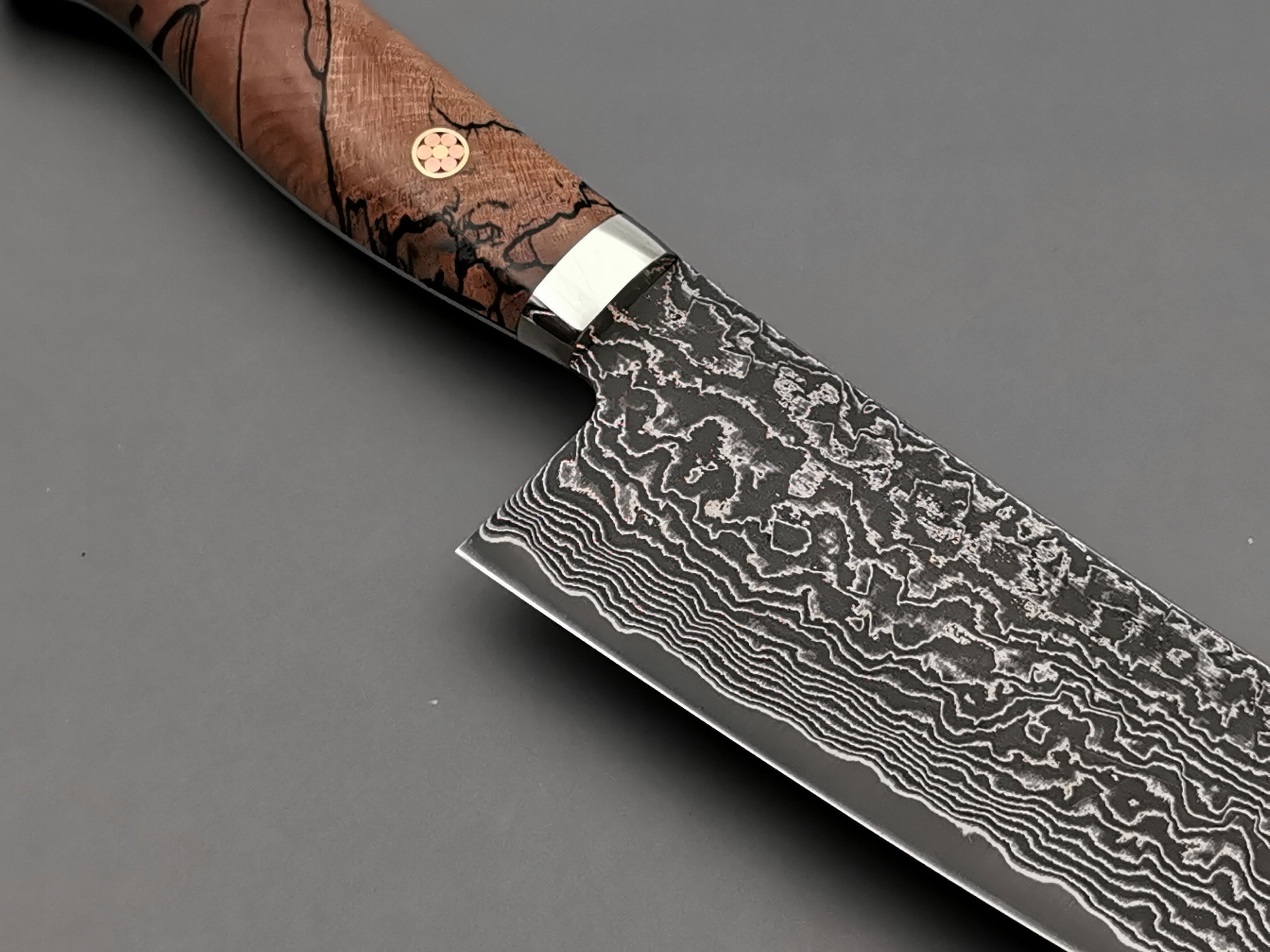 Shigeki Tanaka R2 Damascus Santoku with Stabilised Maplewood Handle