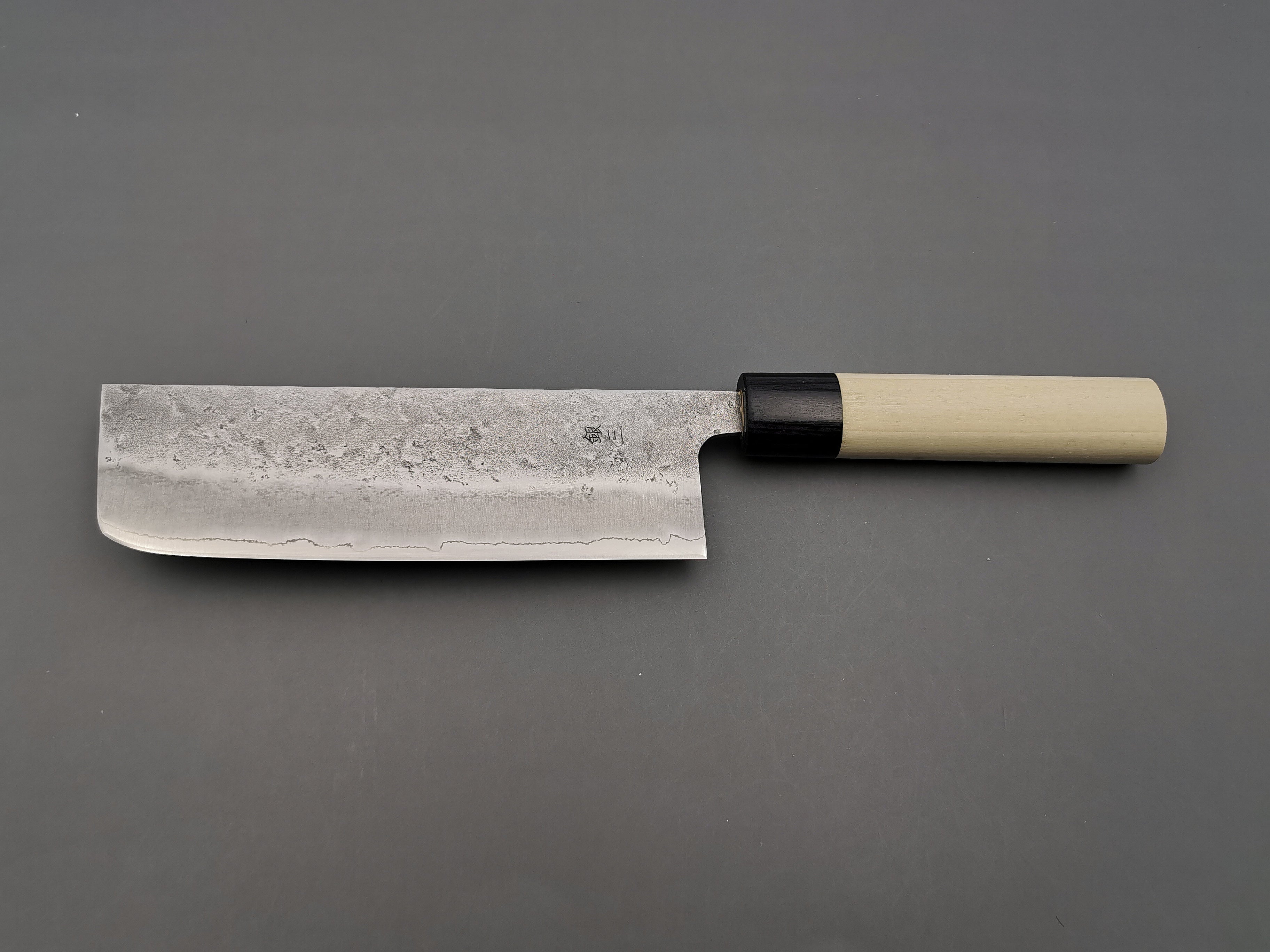 Tsunehisa Ginsan Nashiji Nakiri