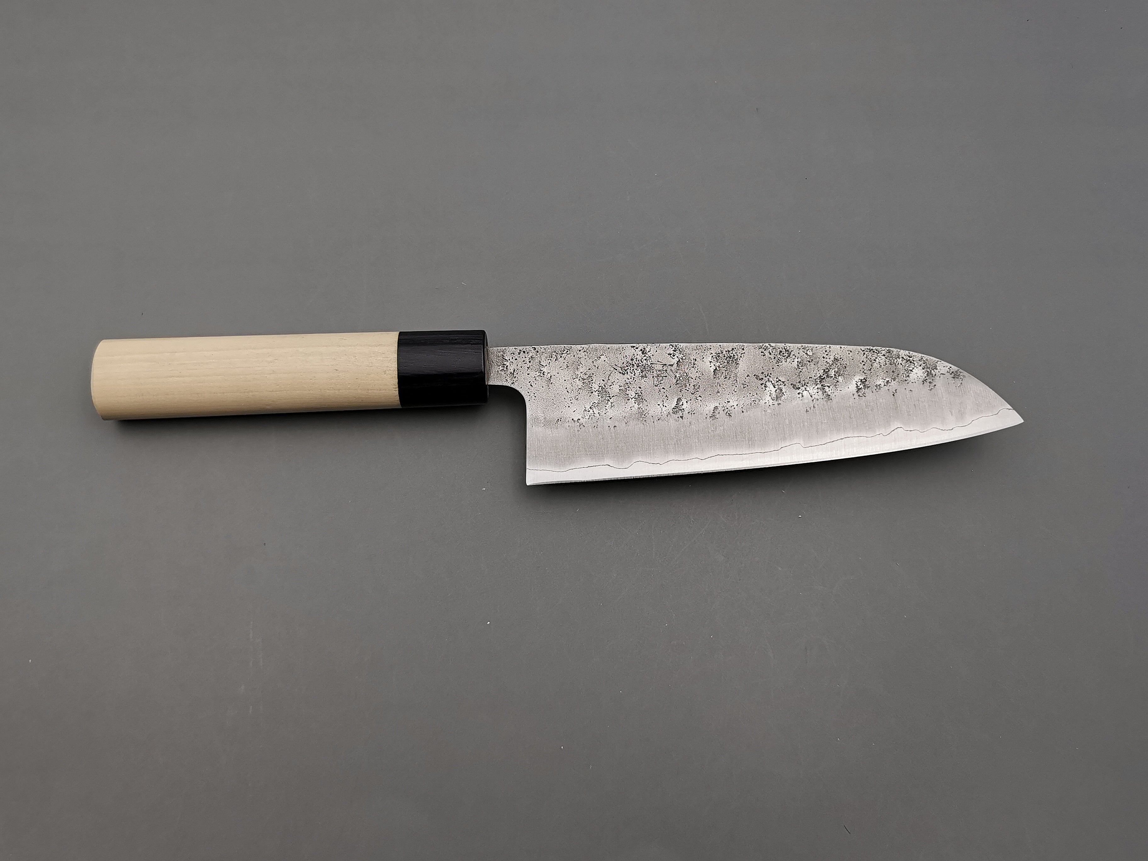 Tsunehisa Ginsan Nashiji Santoku