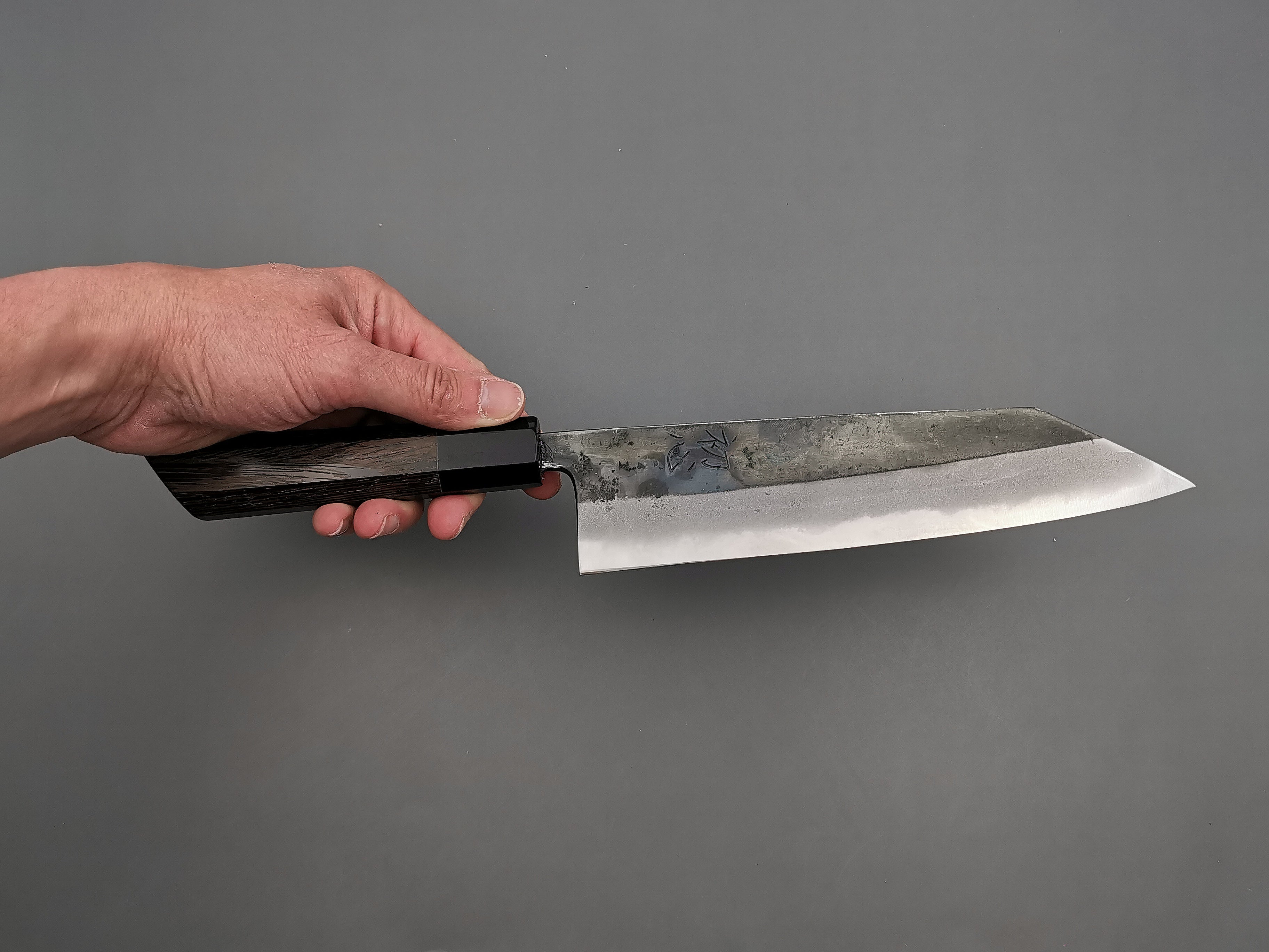 Hatsukokoro Kurosagi Kiritsuke Gyuto 210mm