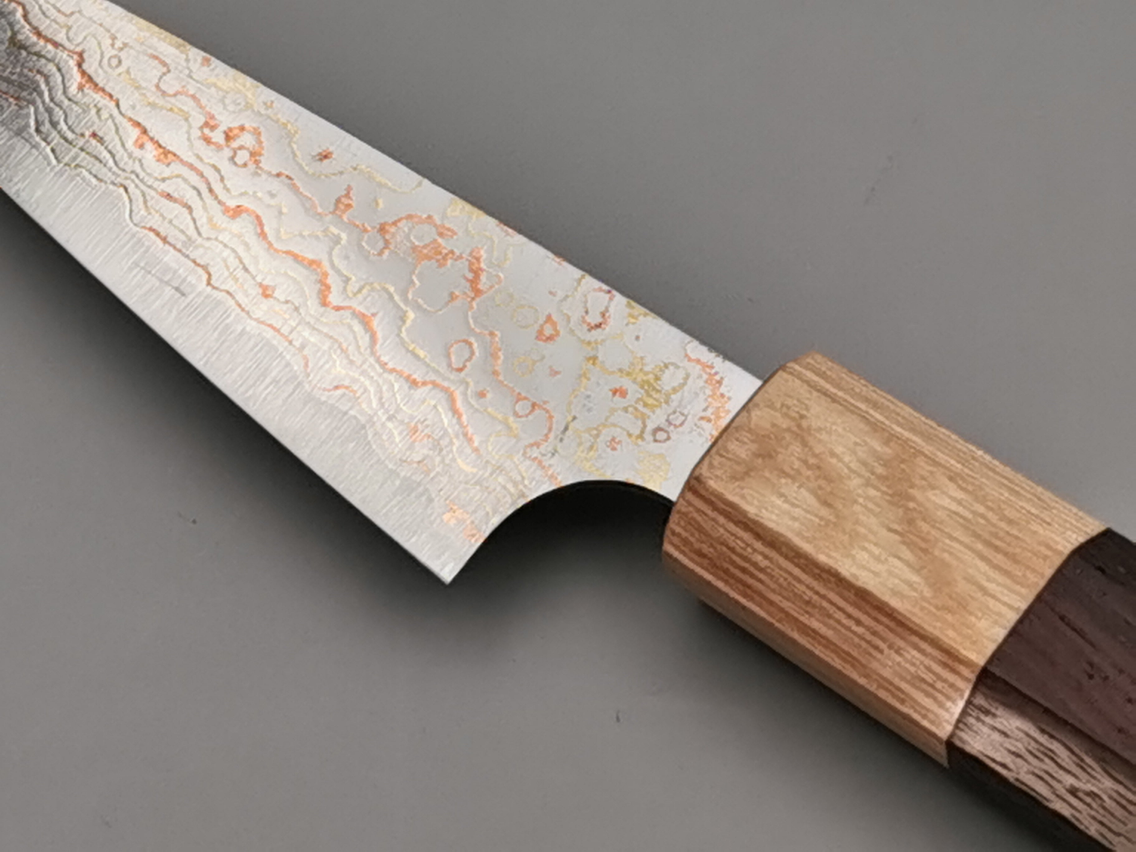 Takeshi Saji VG10 Rainbow Damascus Petty 90mm