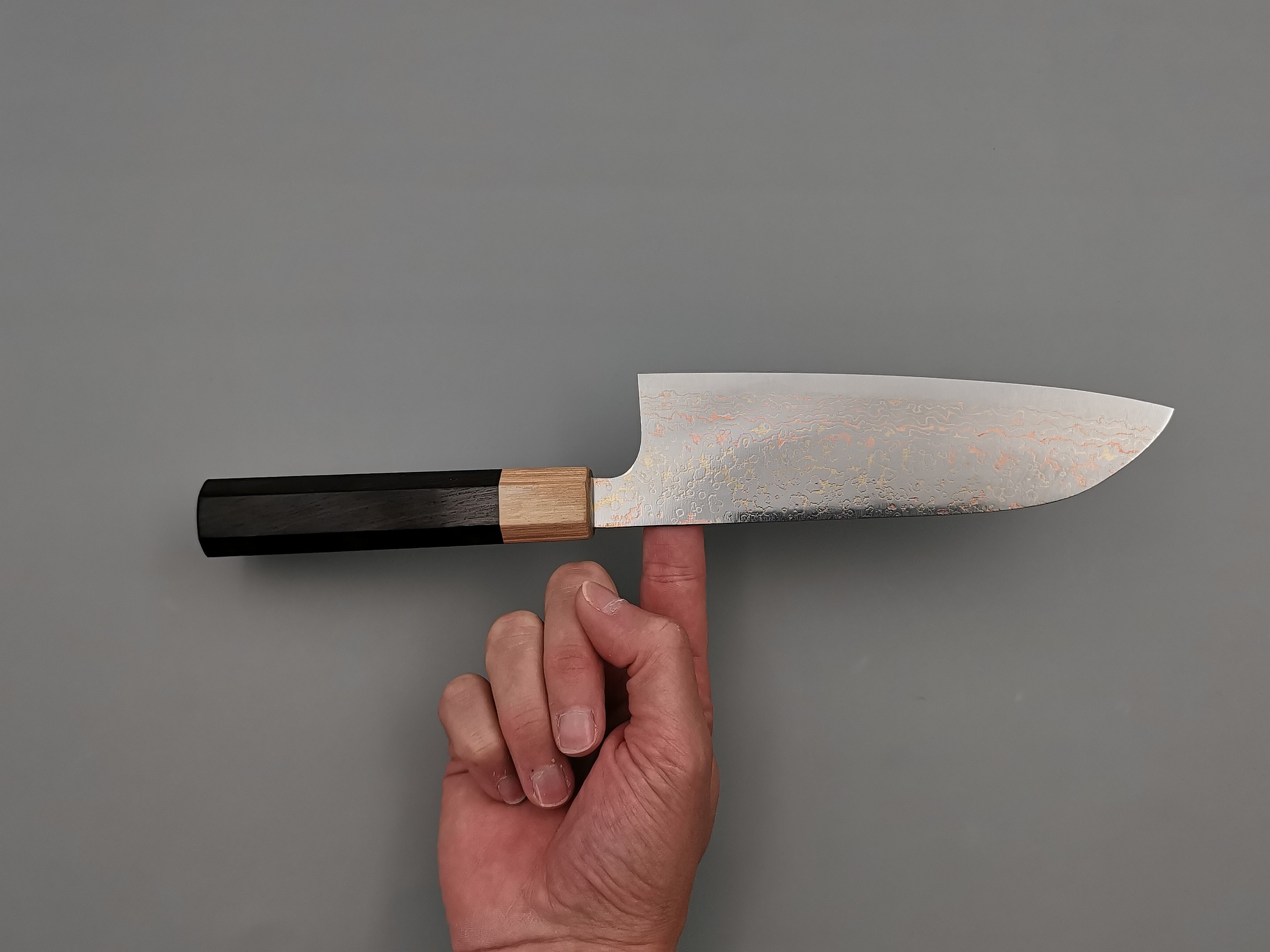 Takeshi Saji VG10 Rainbow Damascus Santoku
