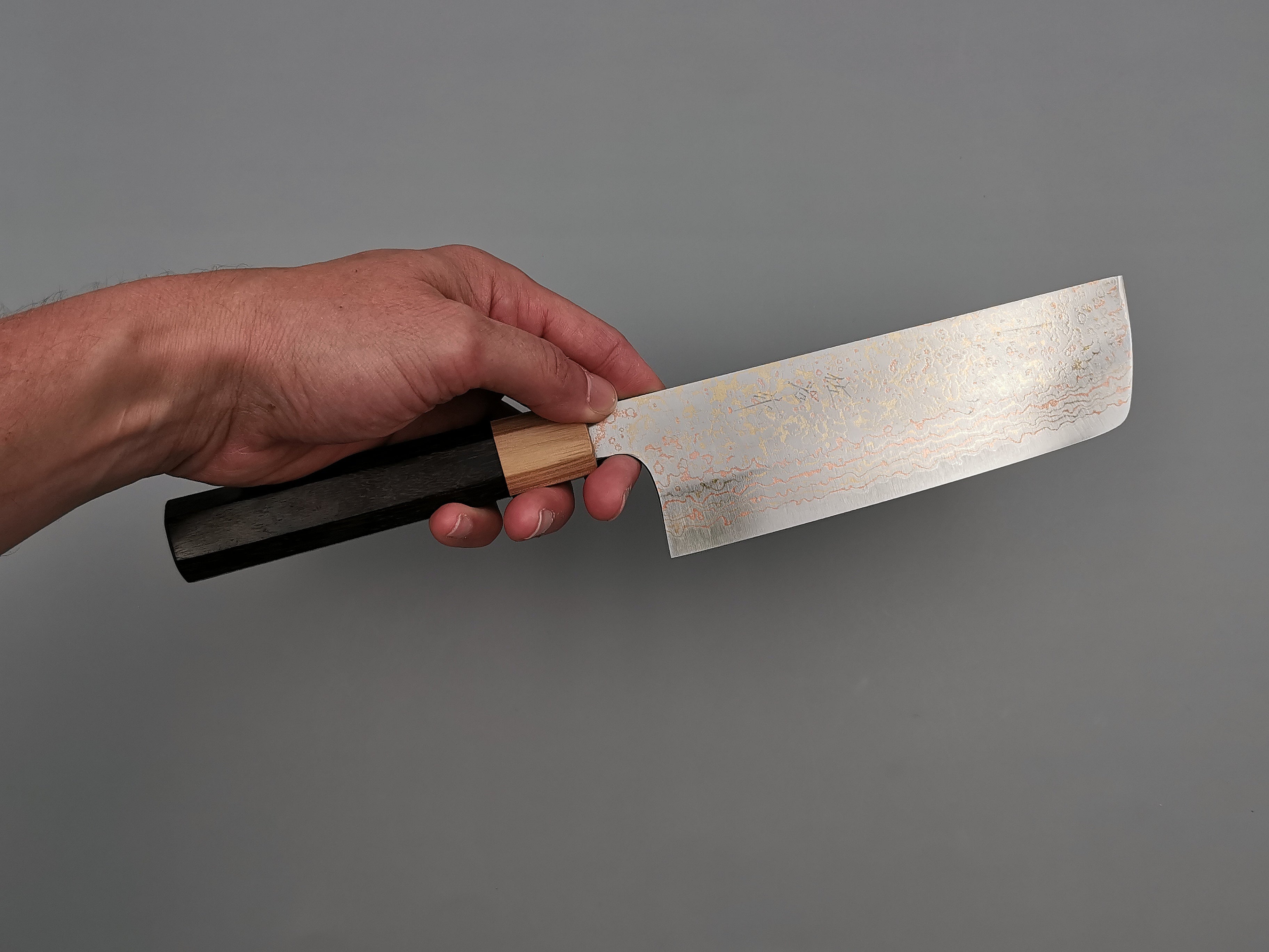 Takeshi Saji VG10 Rainbow Damascus Nakiri