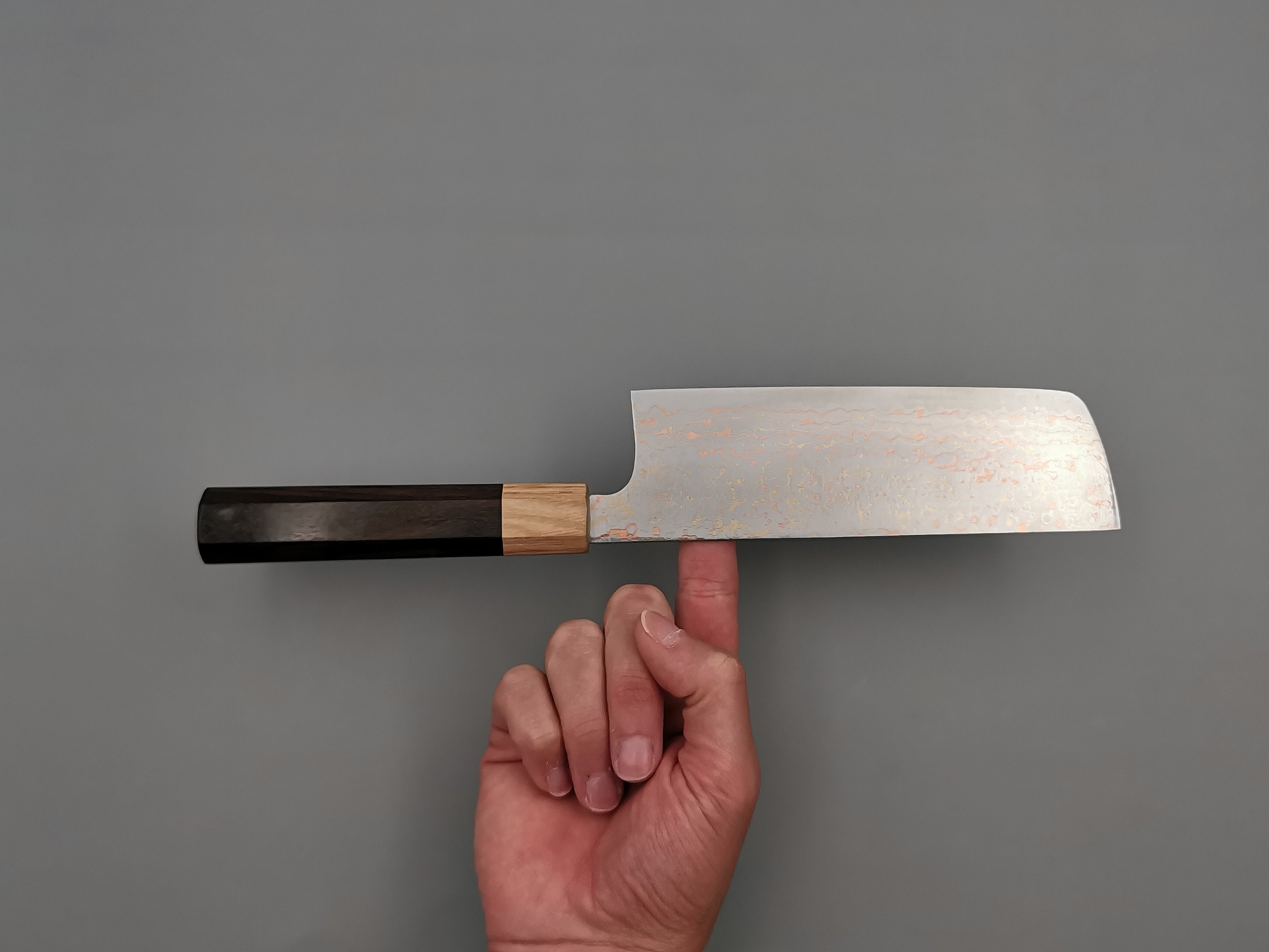 Takeshi Saji VG10 Rainbow Damascus Nakiri