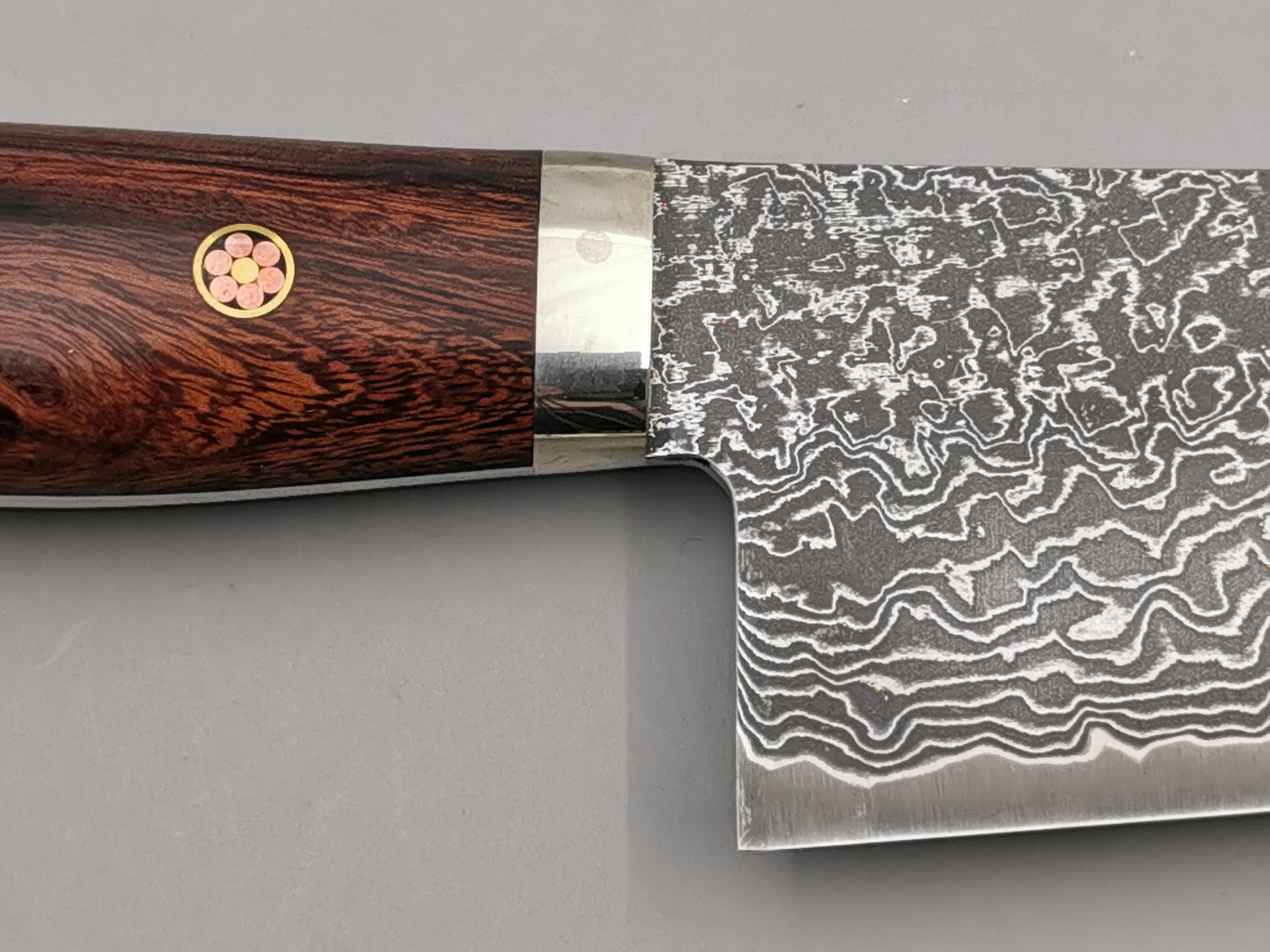 Shigeki Tanaka R2 Damascus Gyuto 240mm with Stabilised Maplewood Handle