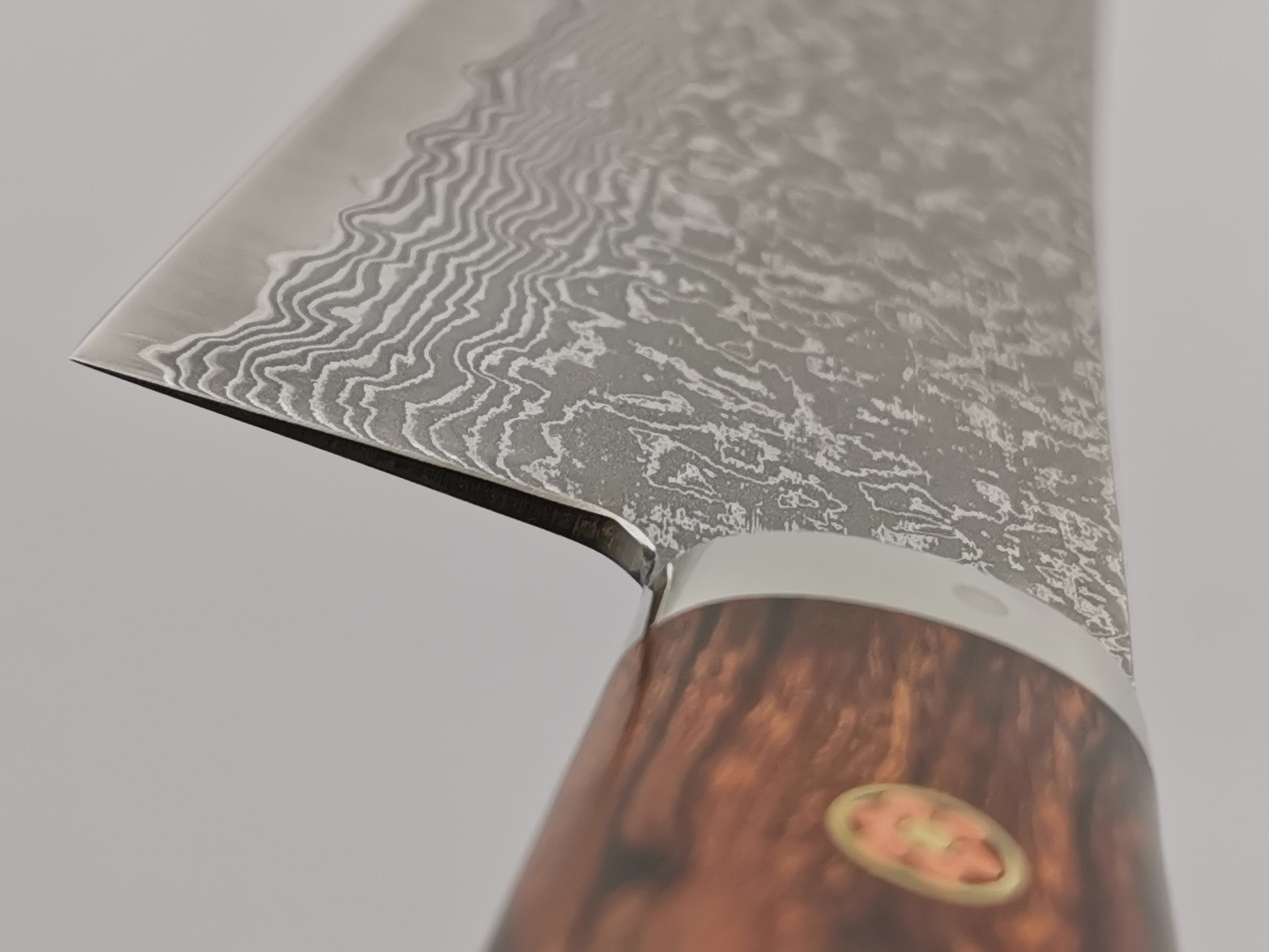 Shigeki Tanaka R2 Damascus Gyuto 240mm with Stabilised Maplewood Handle