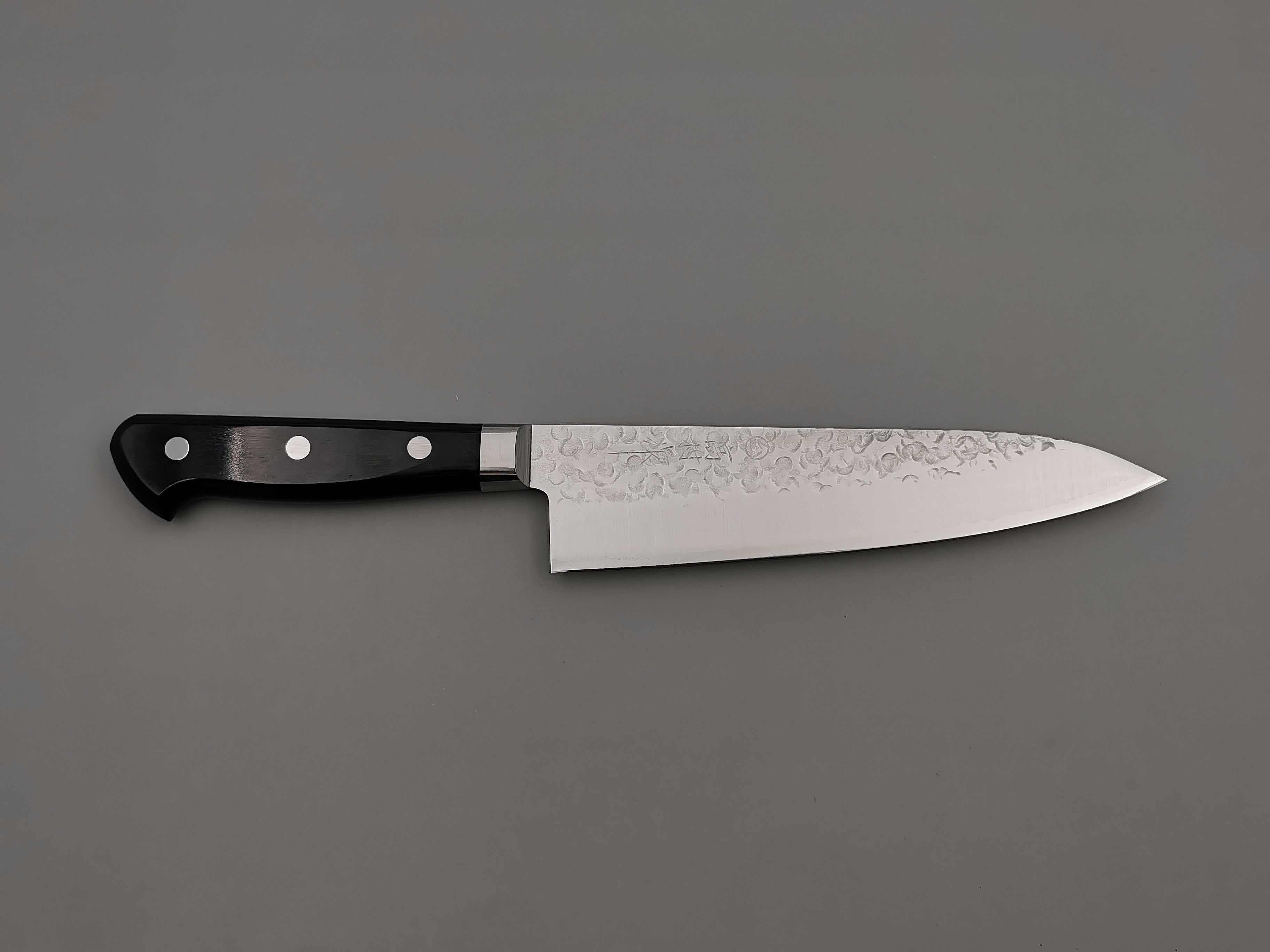 Takamura Hamono VG10 Tsuchime Gyuto 180mm