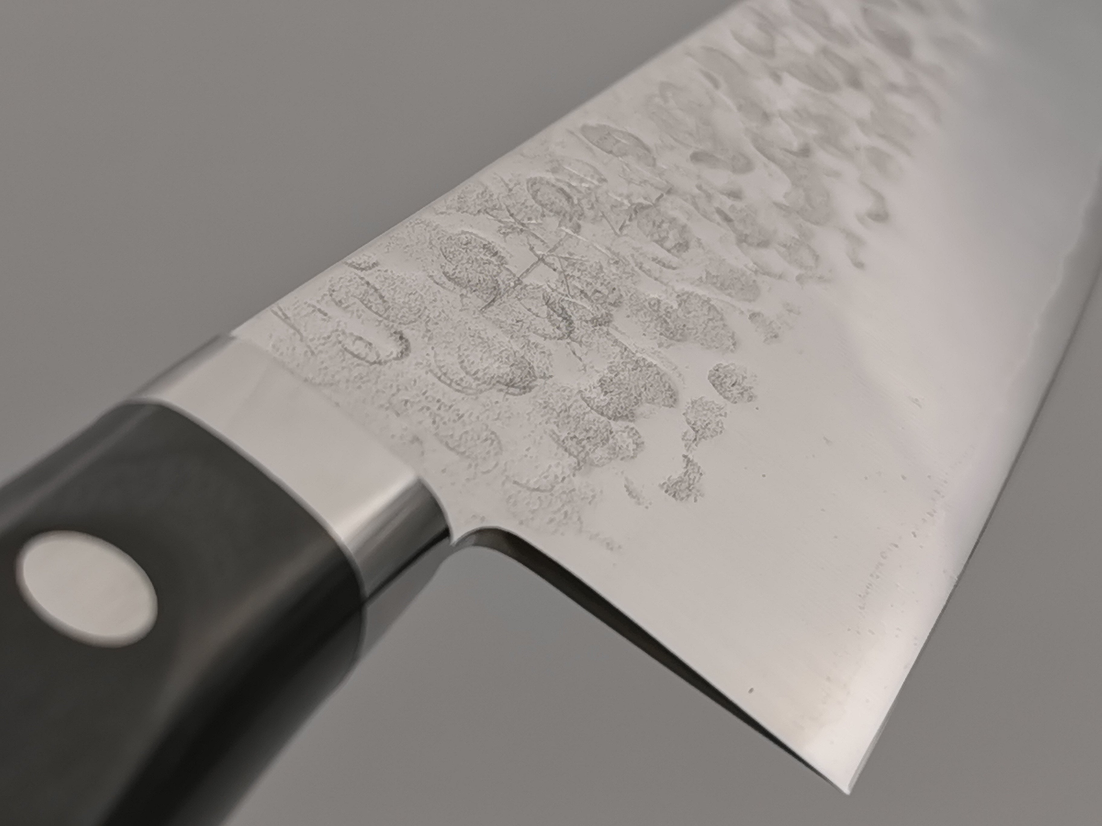 Takamura Hamono VG10 Tsuchime Santoku