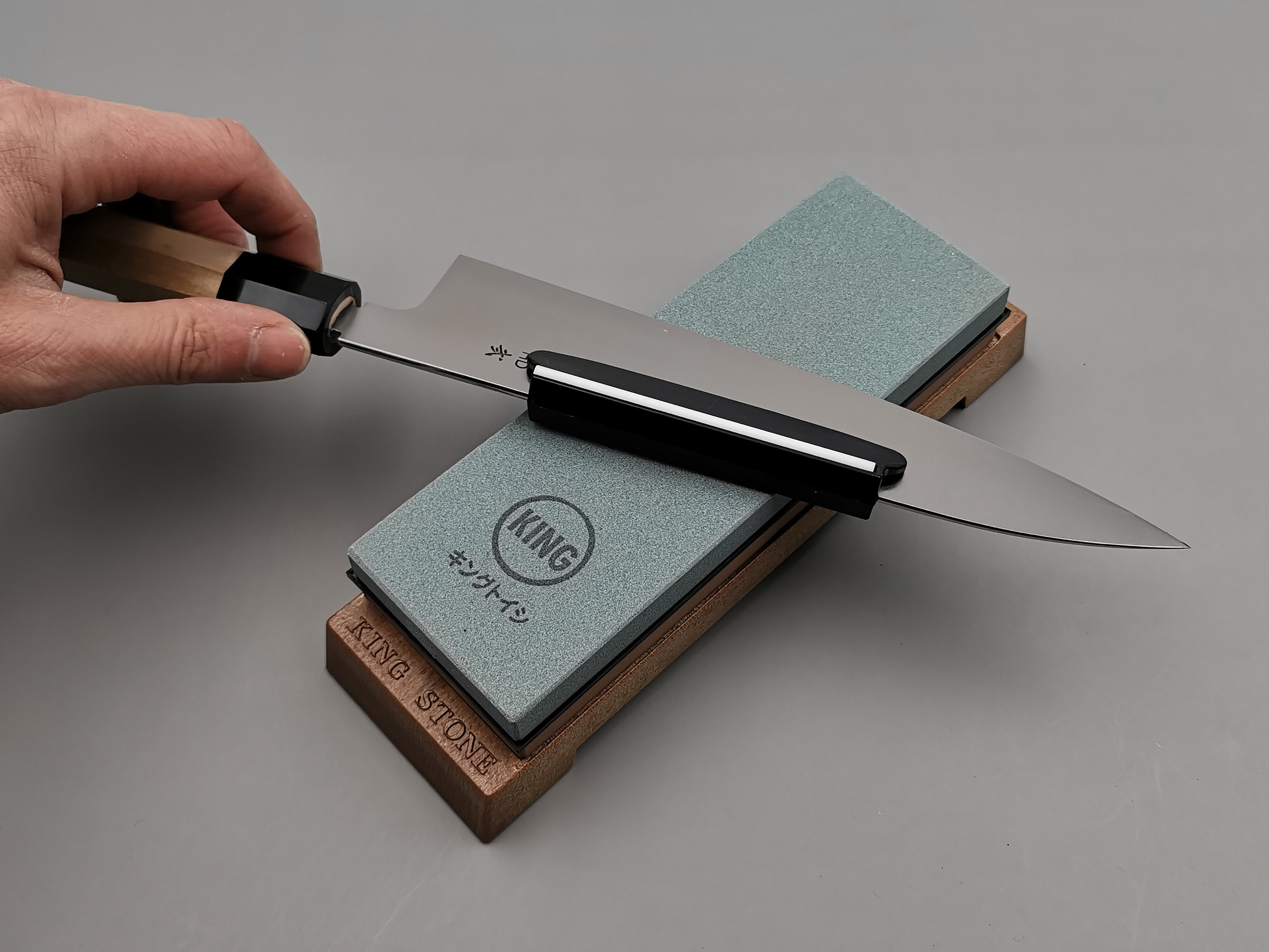 Japanese knife sharpening angle guide