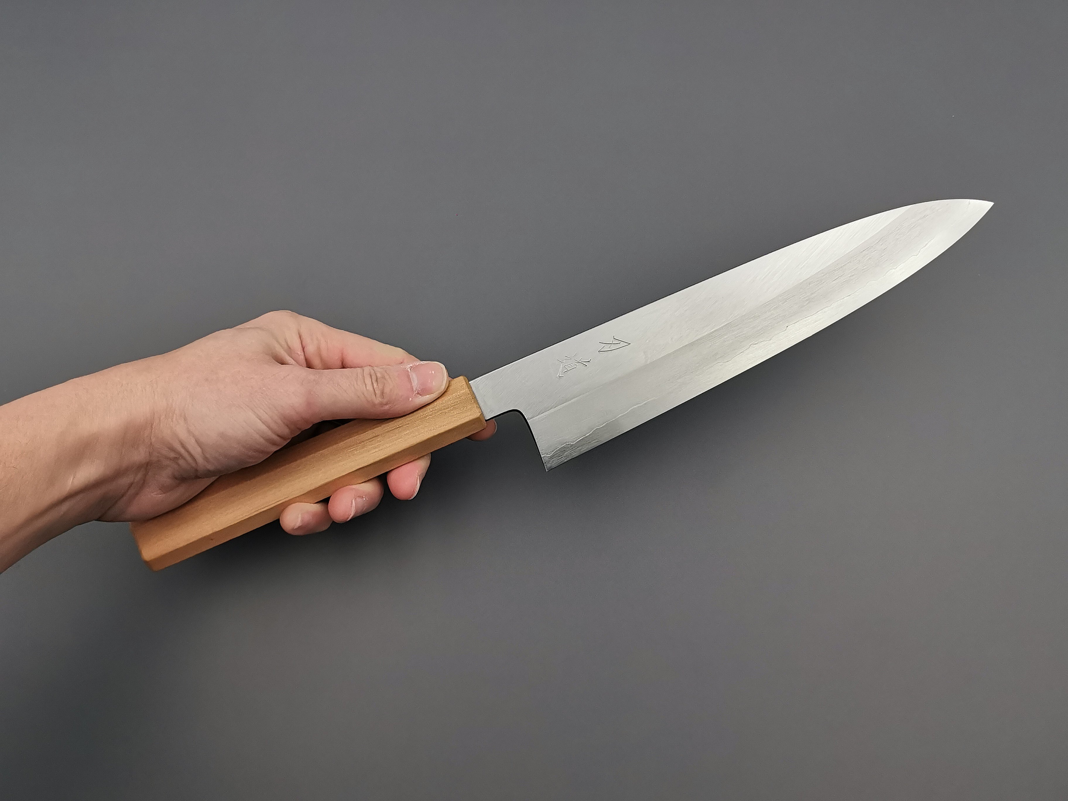 Hado Ginsan Gyuto 240mm