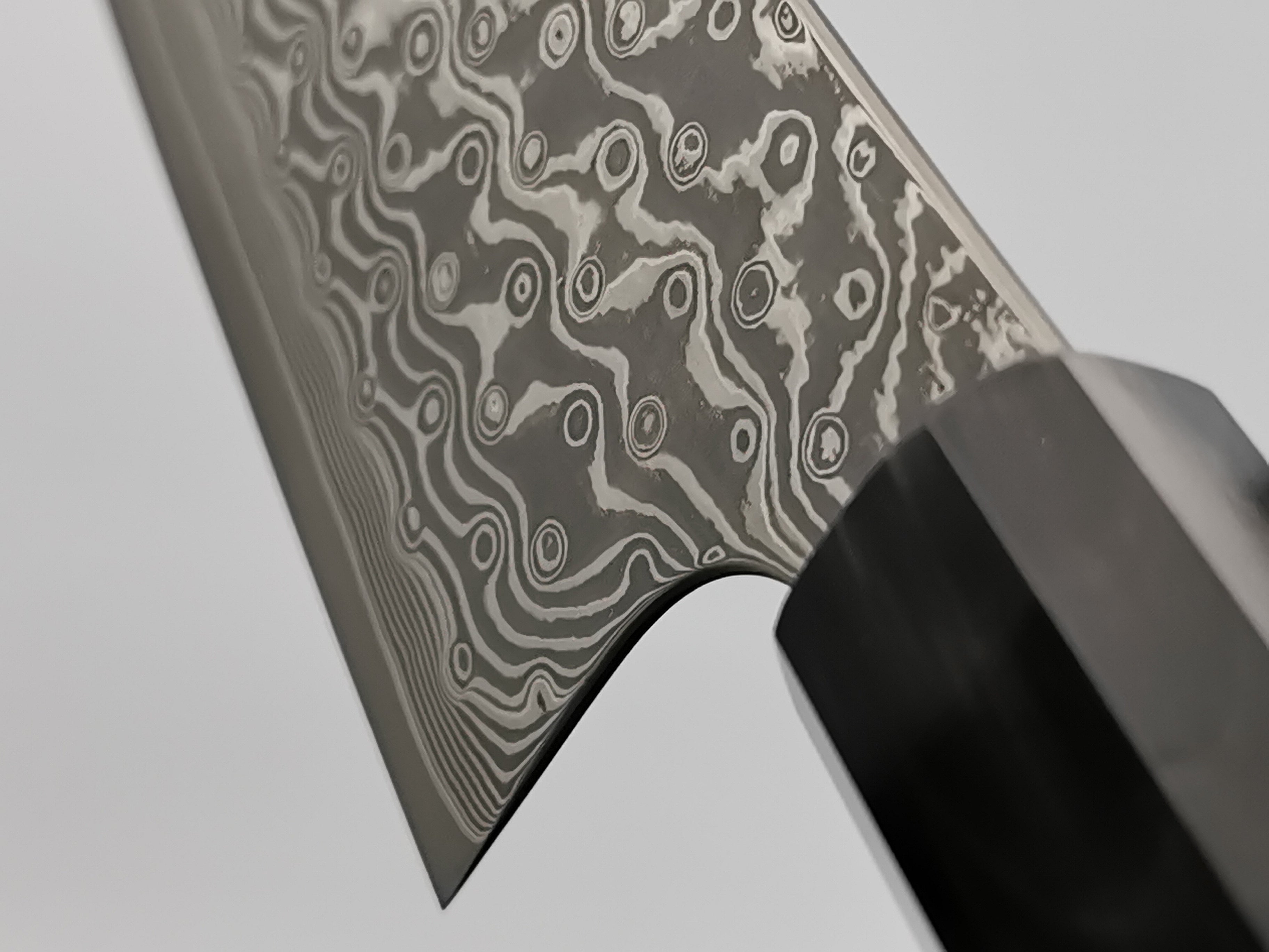 Nigara Hamono SG2 Damascus Santoku