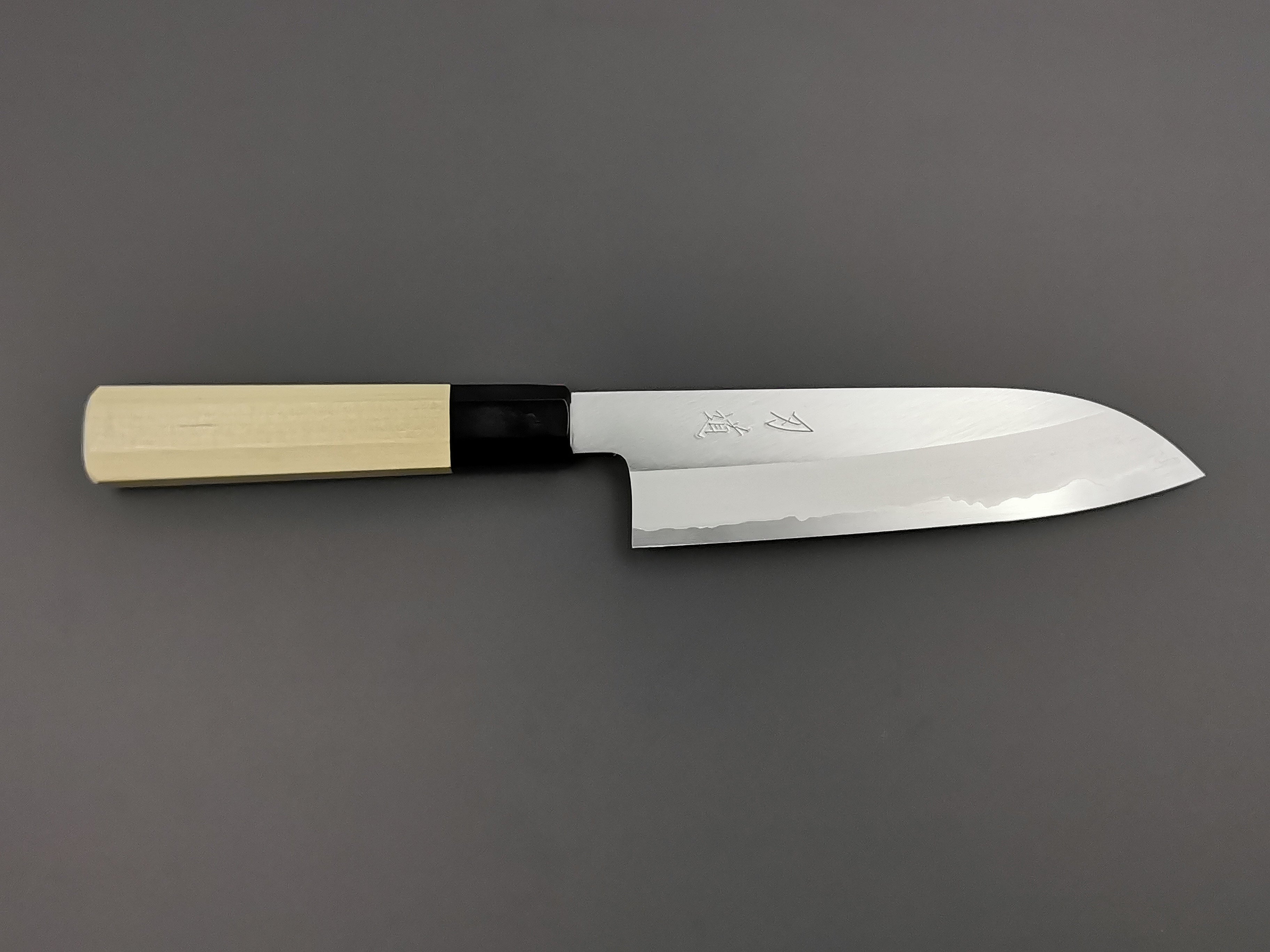 Hado Junpaku Santoku
