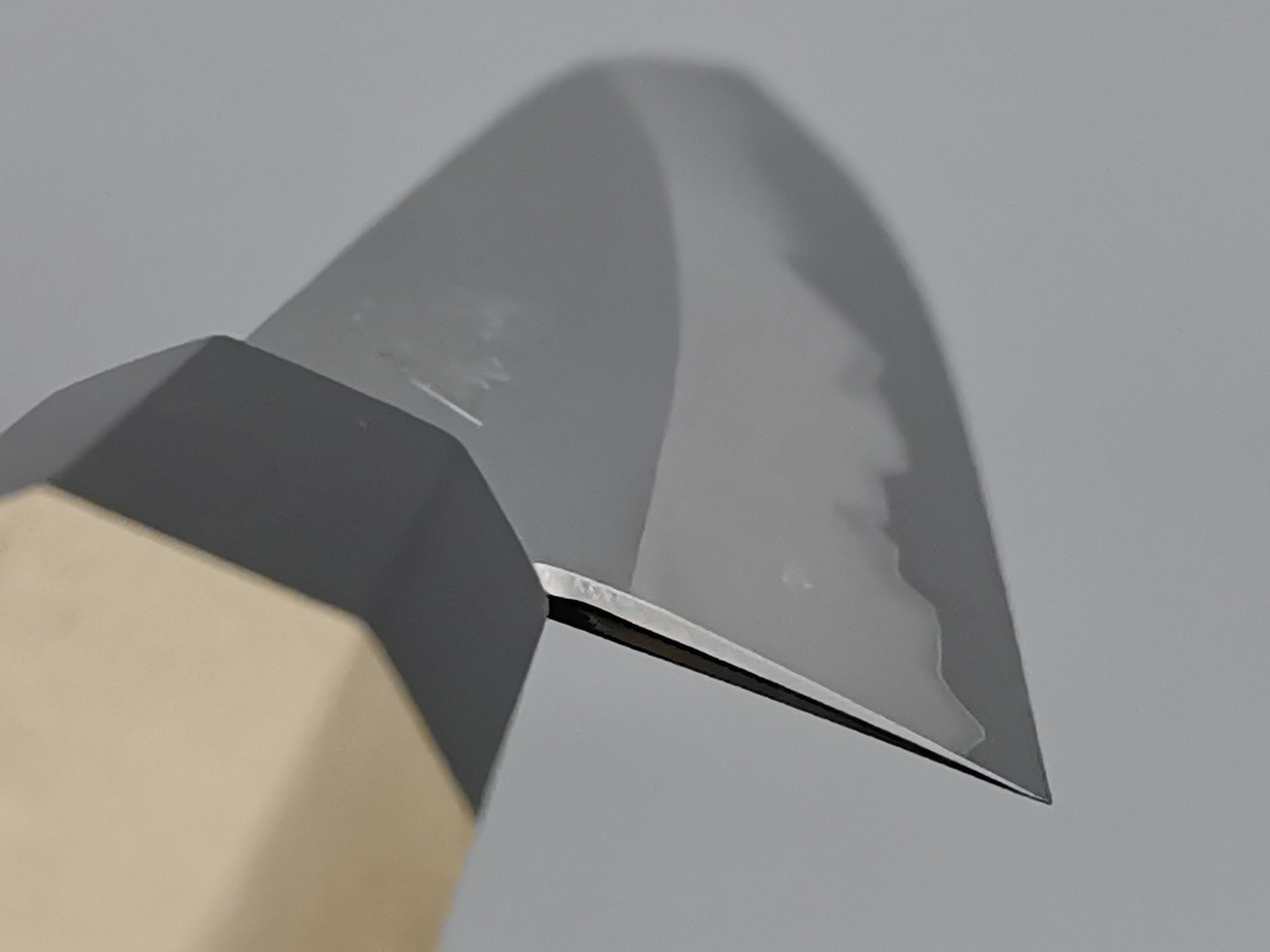 Hado Junpaku Gyuto 210mm