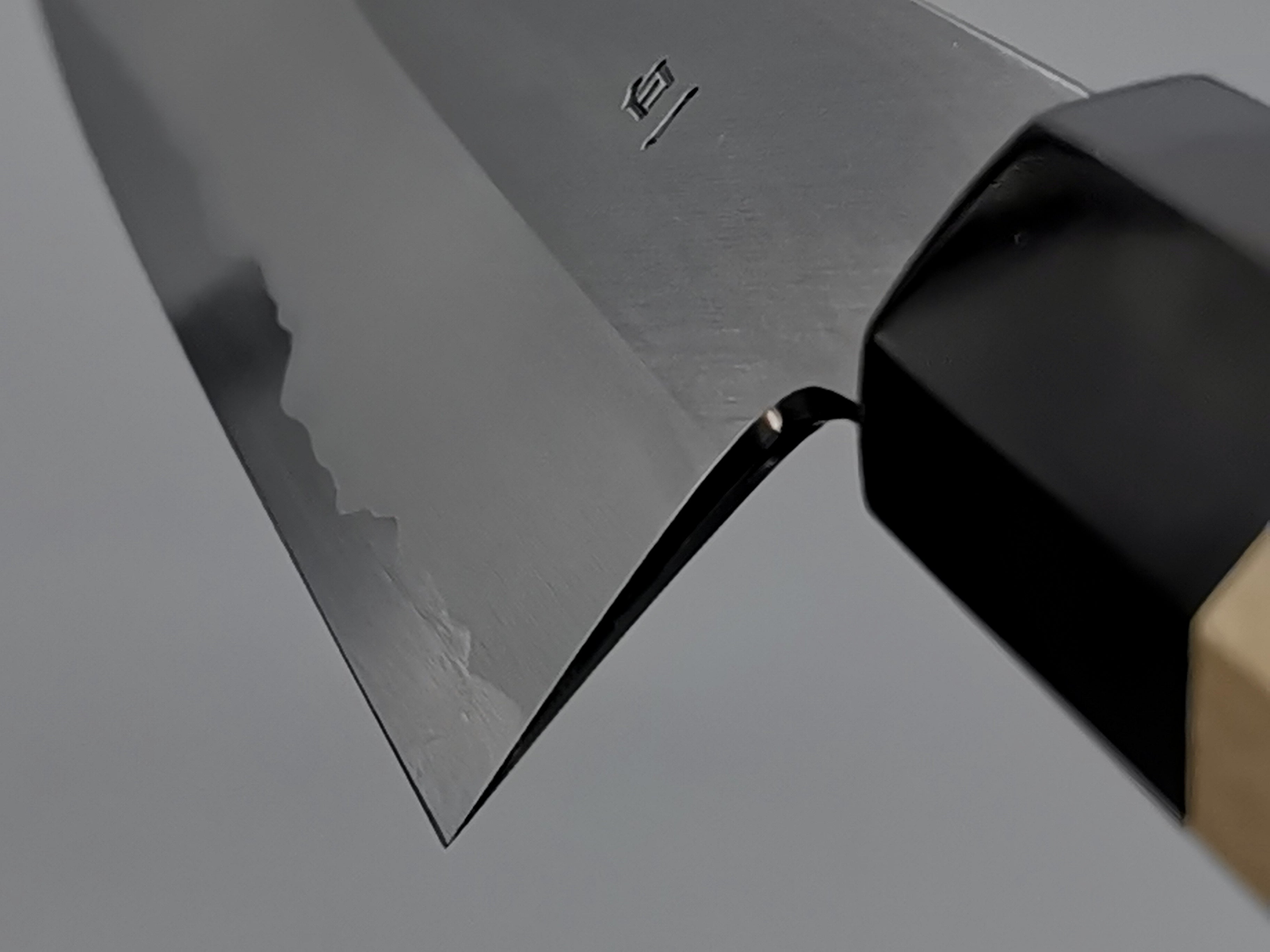 Hado Junpaku Gyuto 210mm