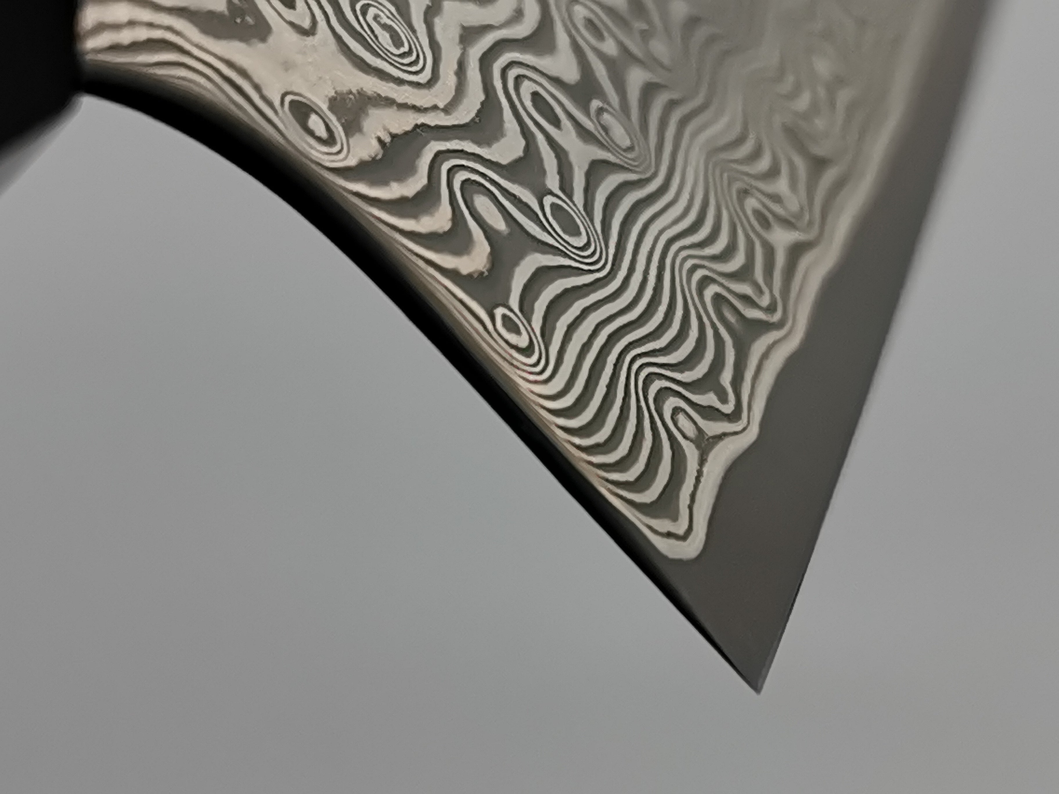 Nigara Hamono SG2 Damascus Gyuto 210mm