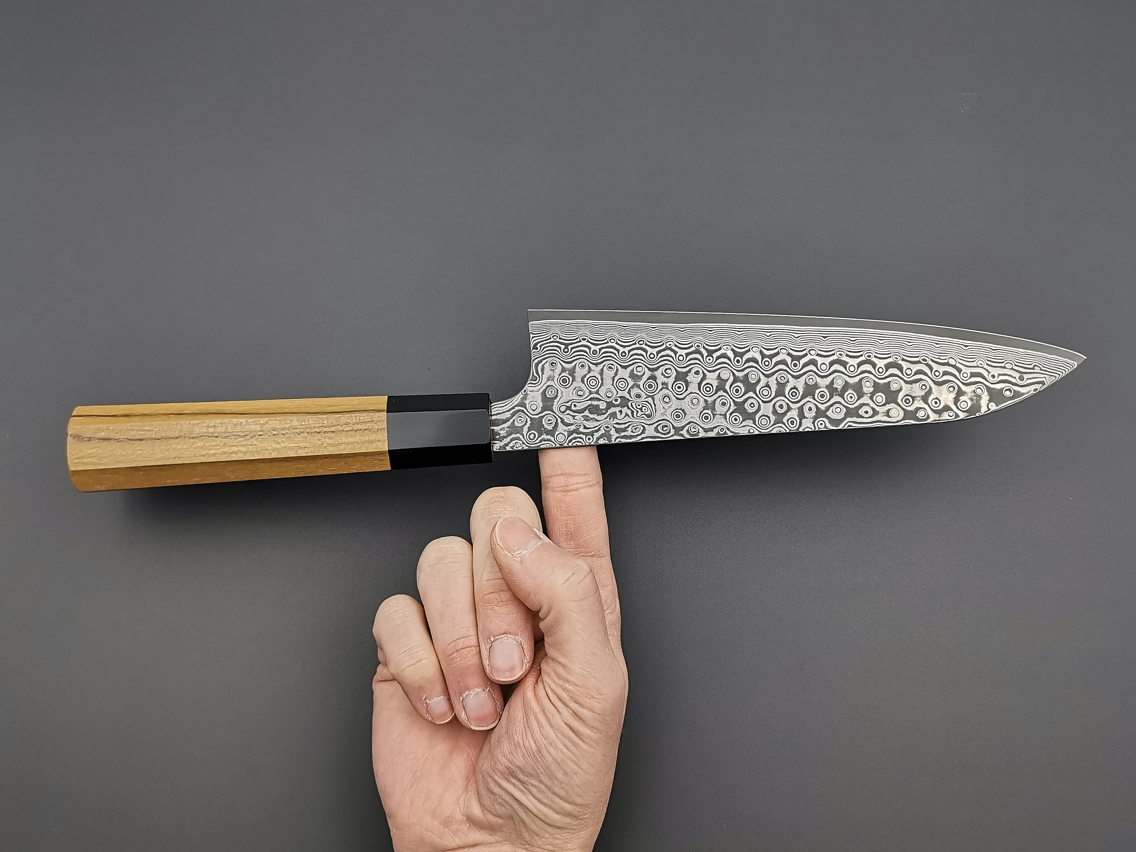 Nigara Hamono SG2 Damascus Gyuto 210mm