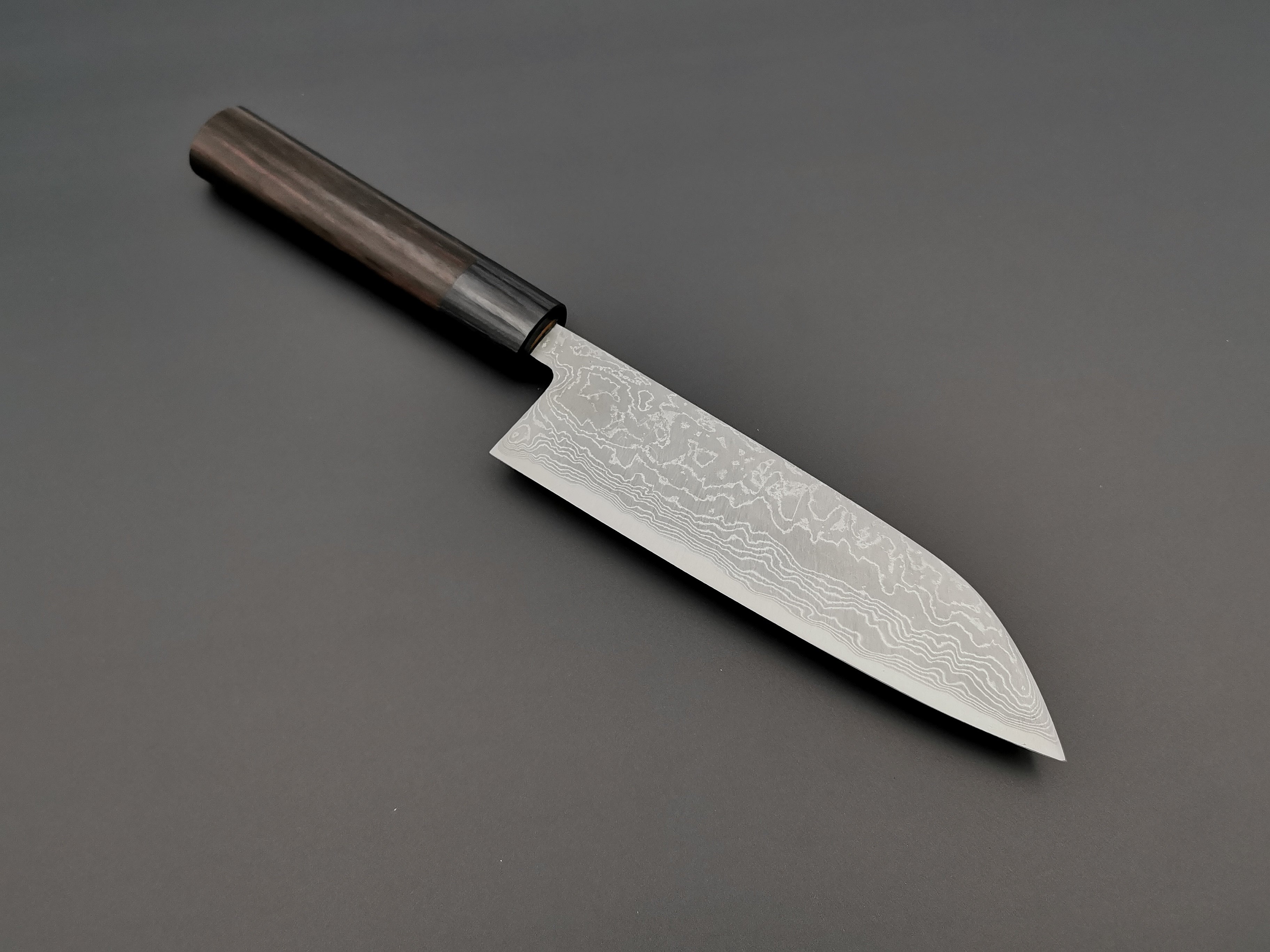 Tsutomu Kajiwara Blue #2 Damascus Santoku