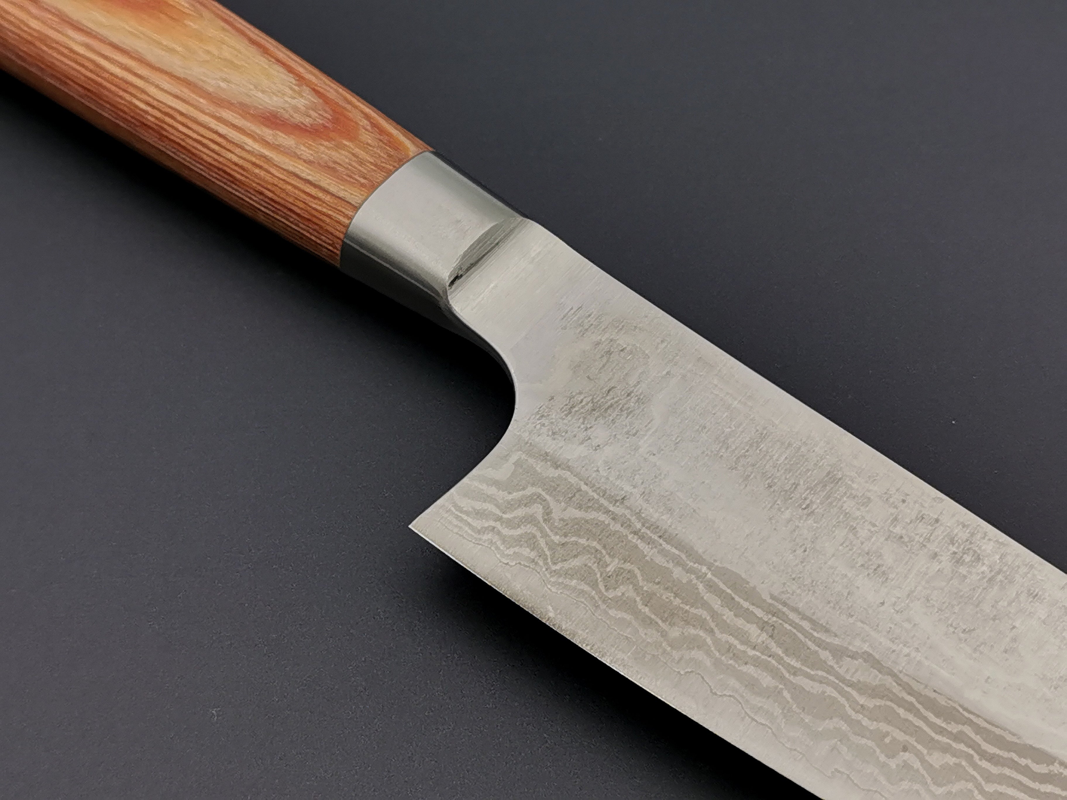 Katsuyasu Kamo VG10 Damascus Santoku