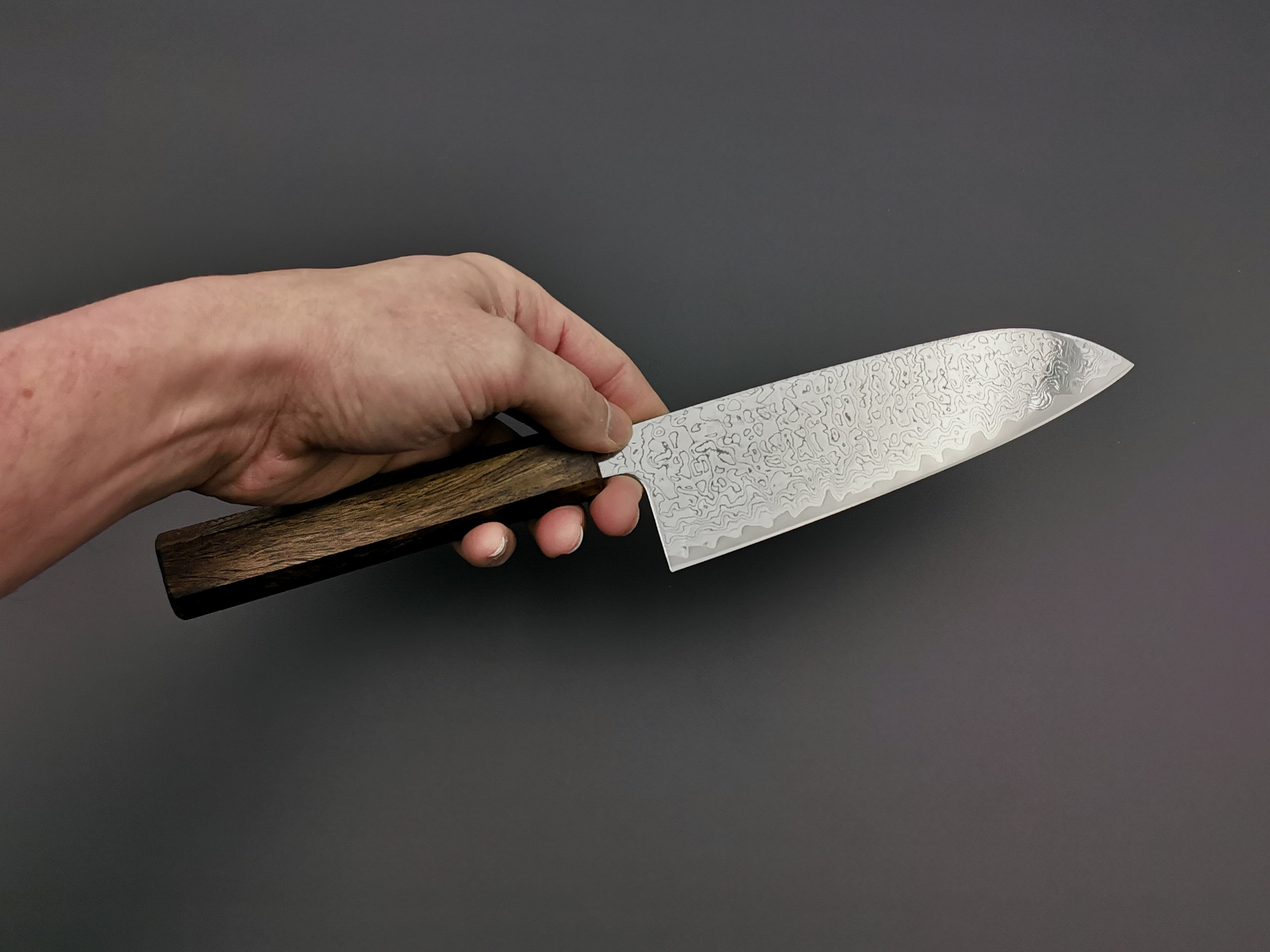 Tsunehisa VG10 Nickel Damascus Santoku
