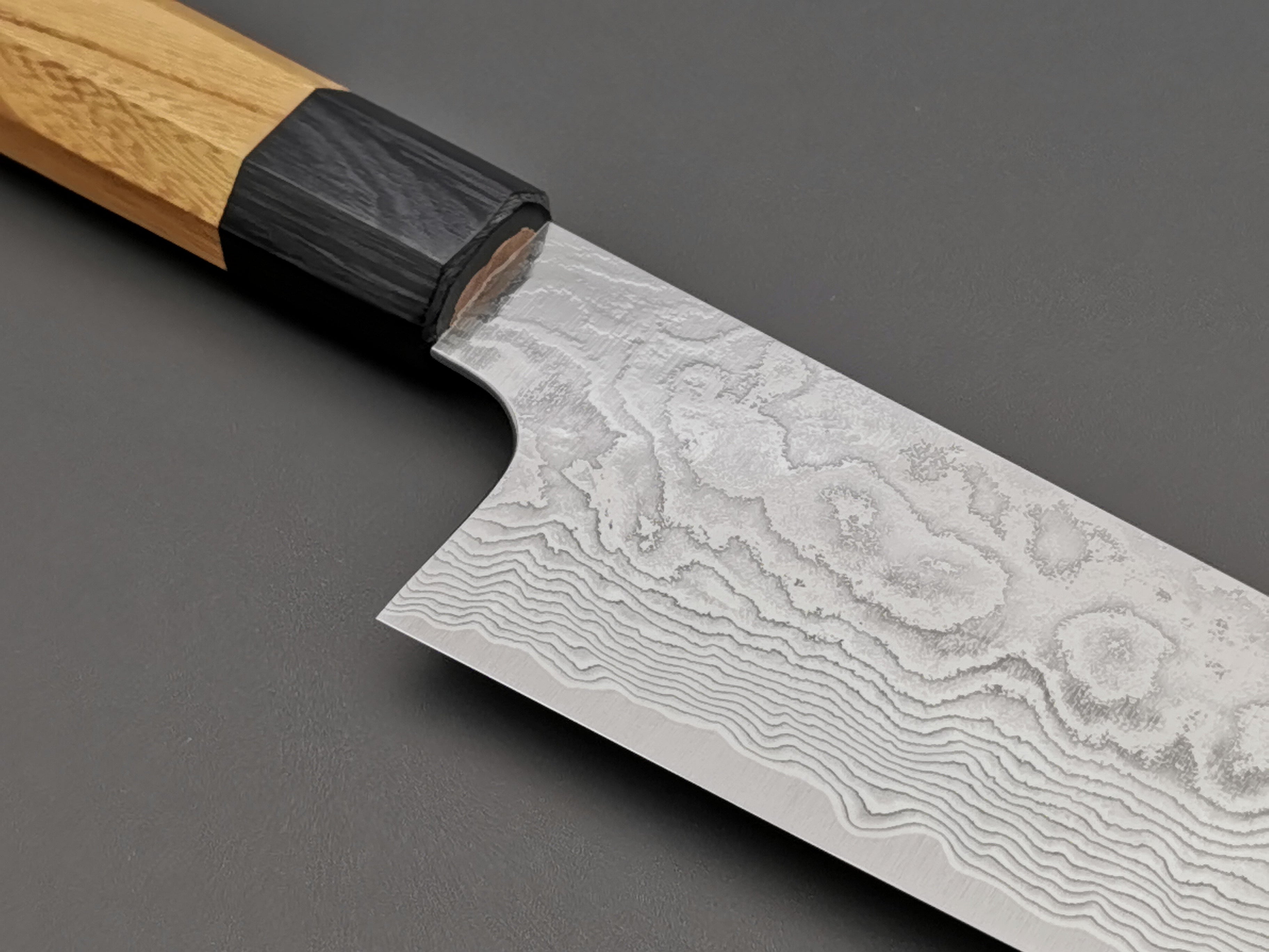 Yuta Katayama - VG10 Damascus Gyuto 210mm