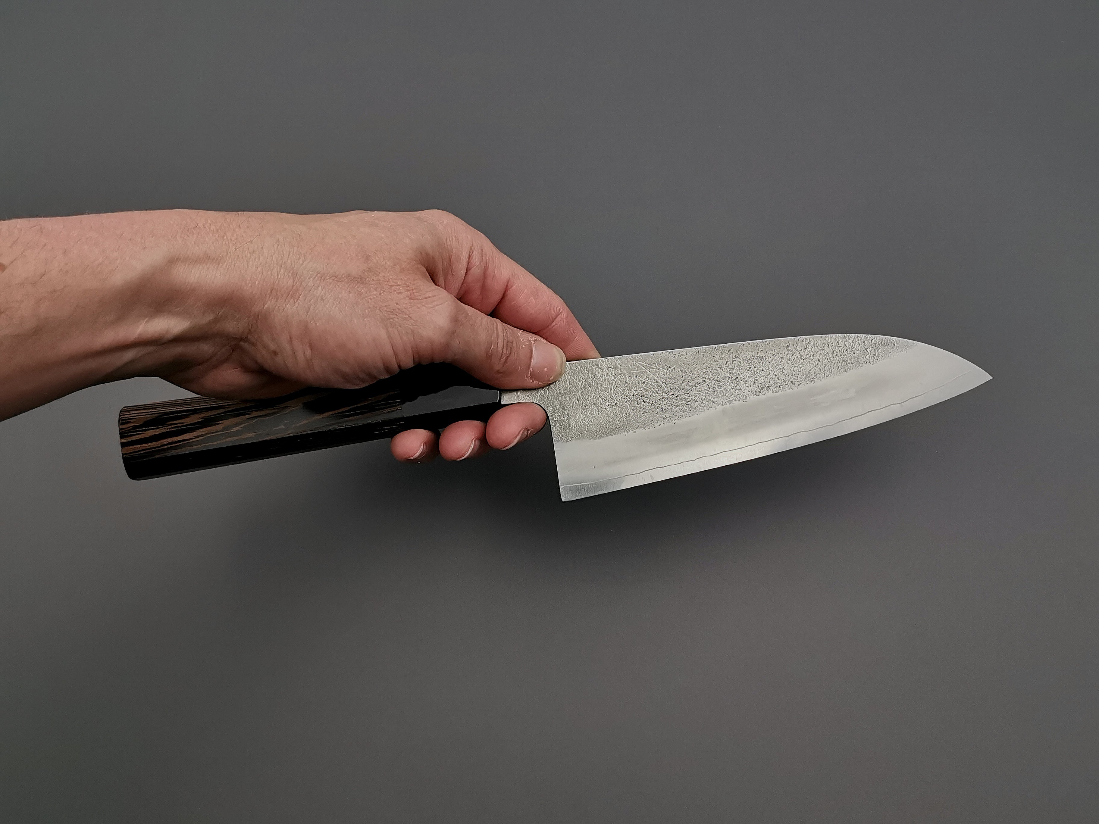Yoshikane Hamono SKD Santoku