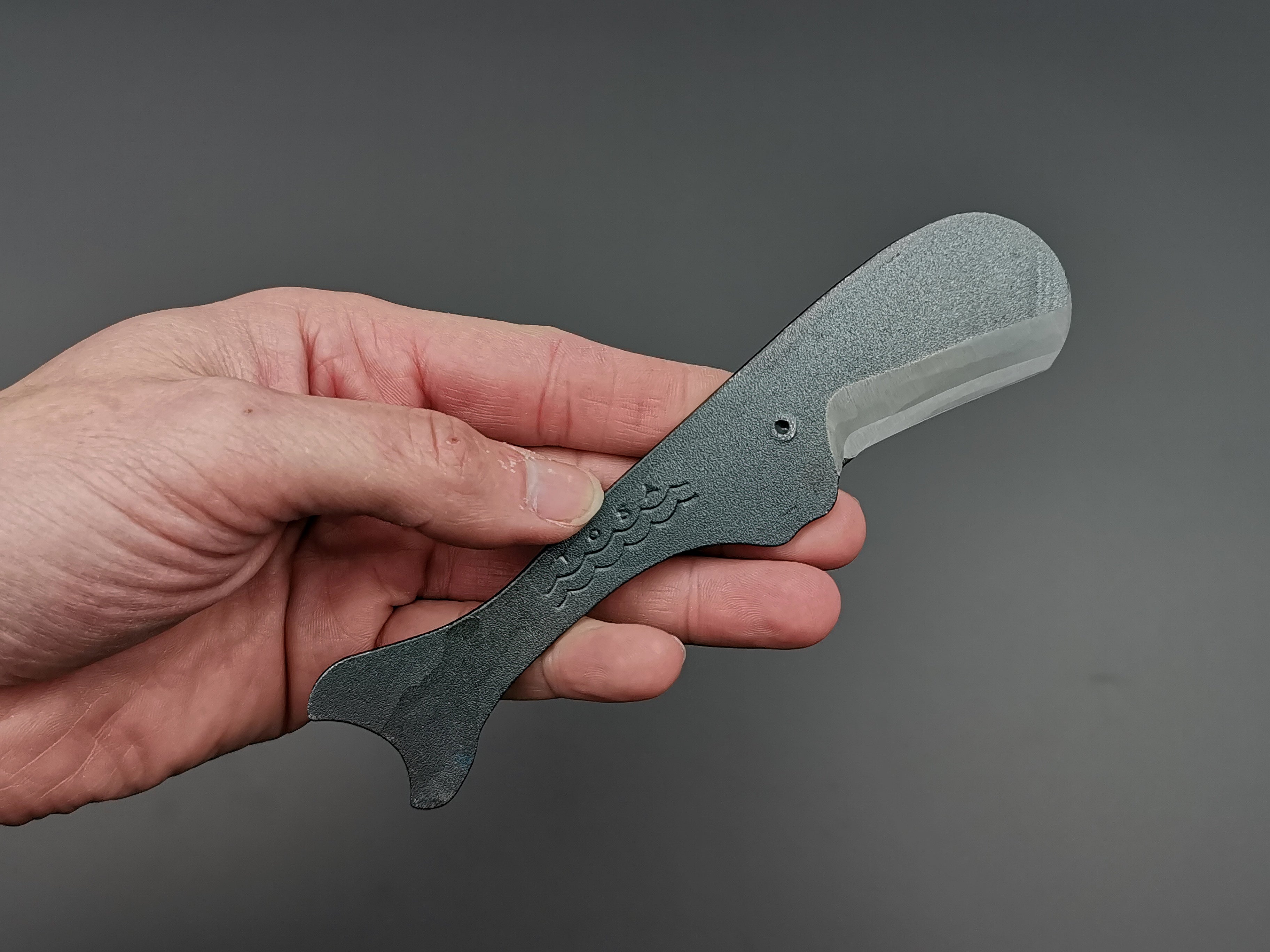 Kujira whale craft knife