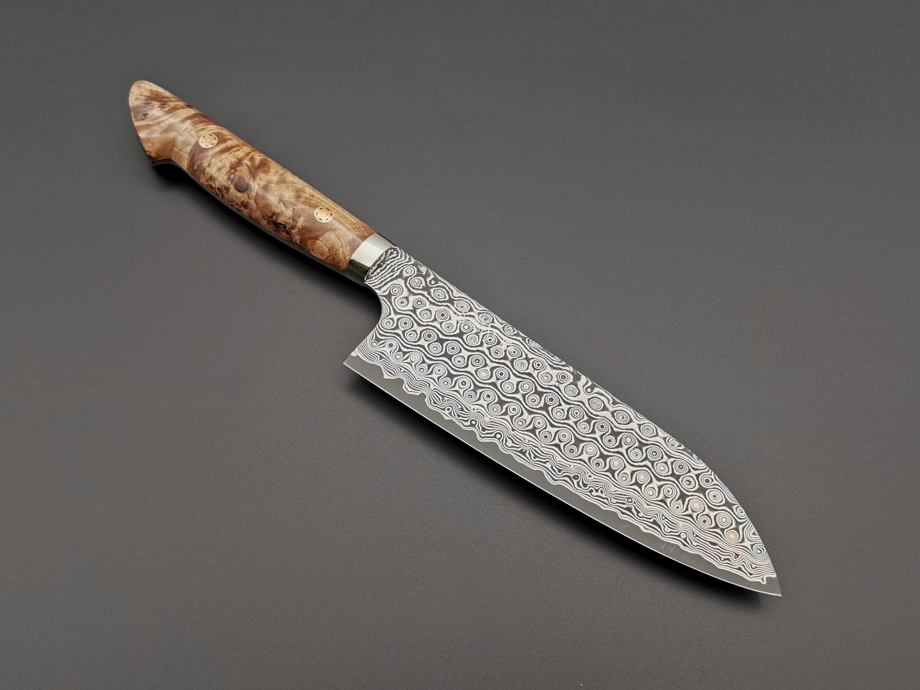 Nigara Hamono SG2 Damascus Santoku with maplewood handle