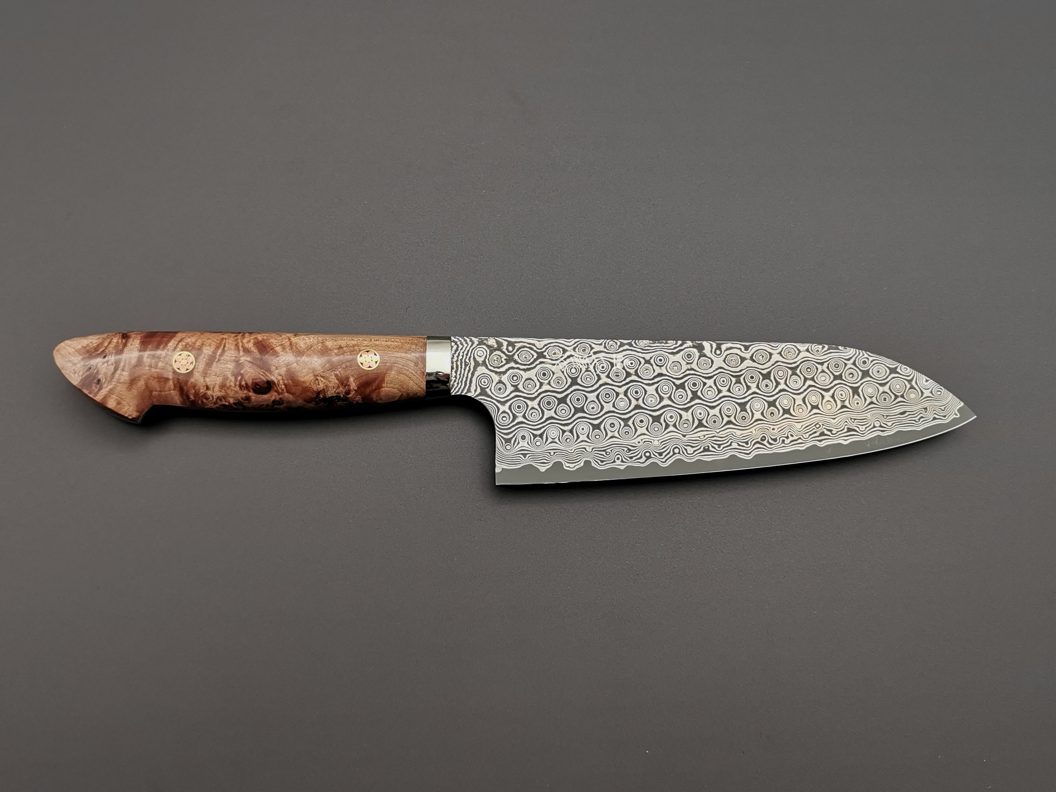 Nigara Hamono SG2 Damascus Santoku with maplewood handle