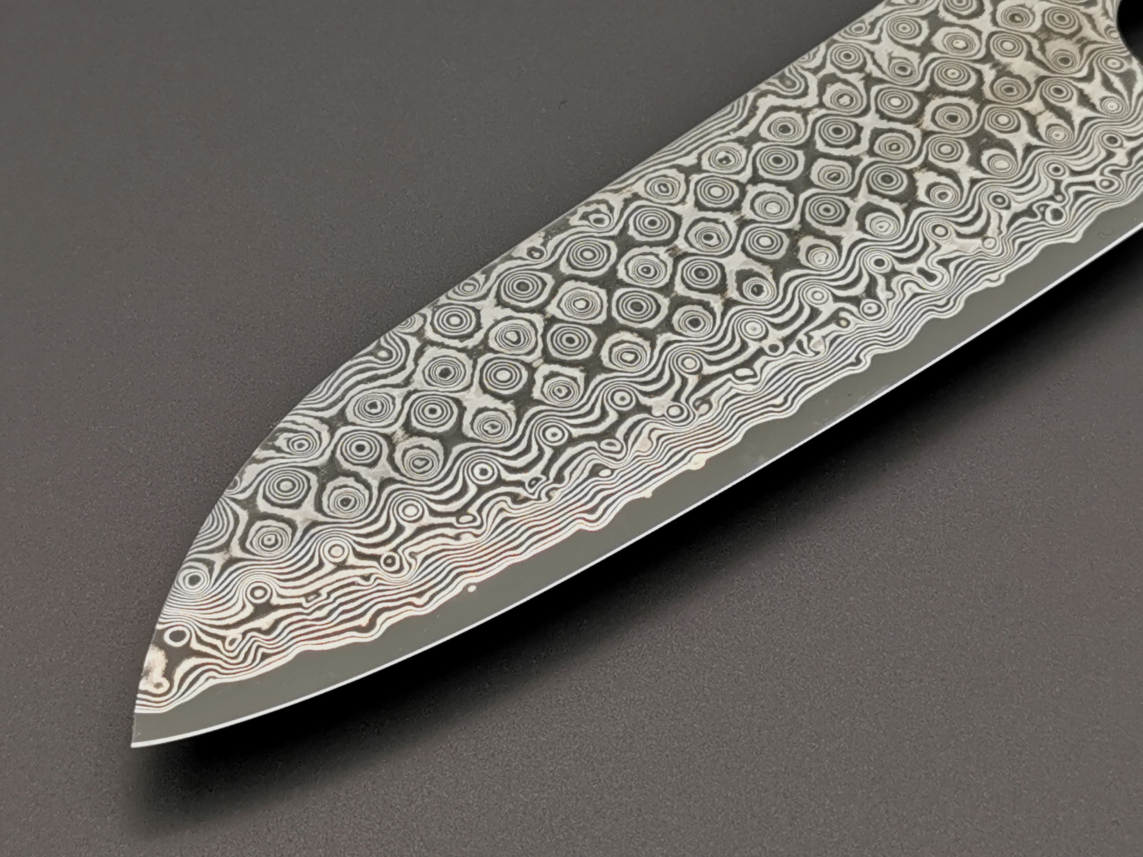 Nigara Hamono SG2 Damascus Santoku with maplewood handle