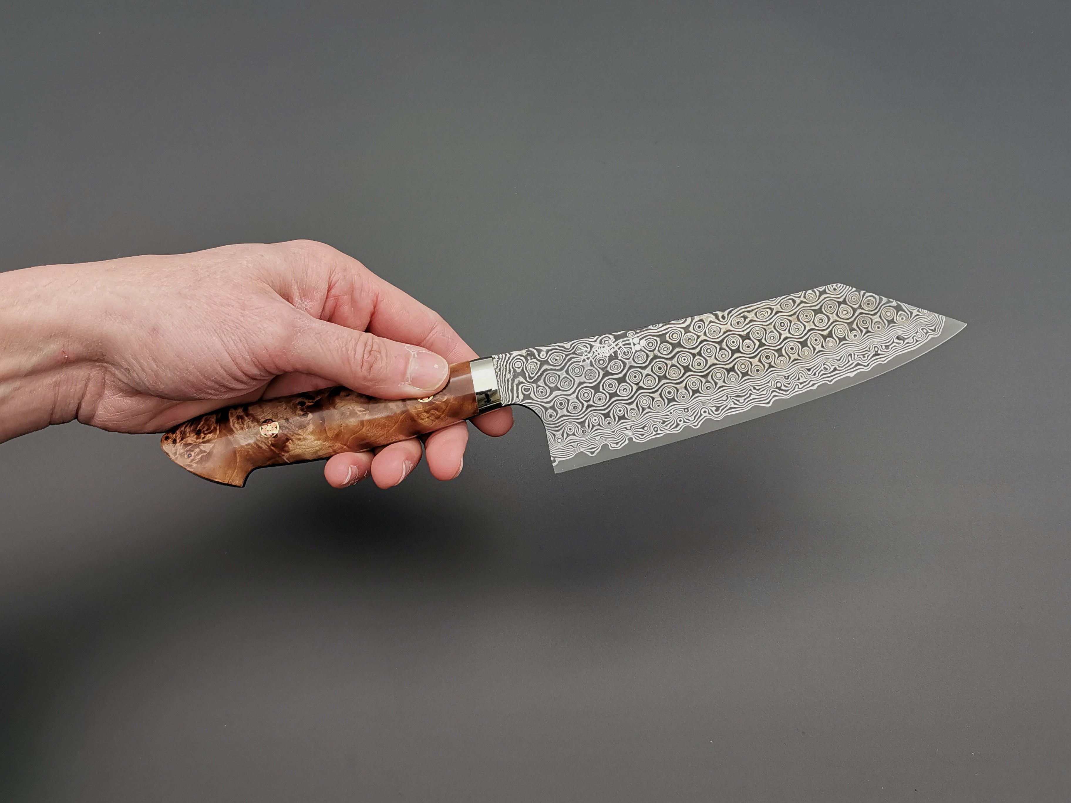 Nigara Hamono SG2 Damascus Bunka with maplewood handle
