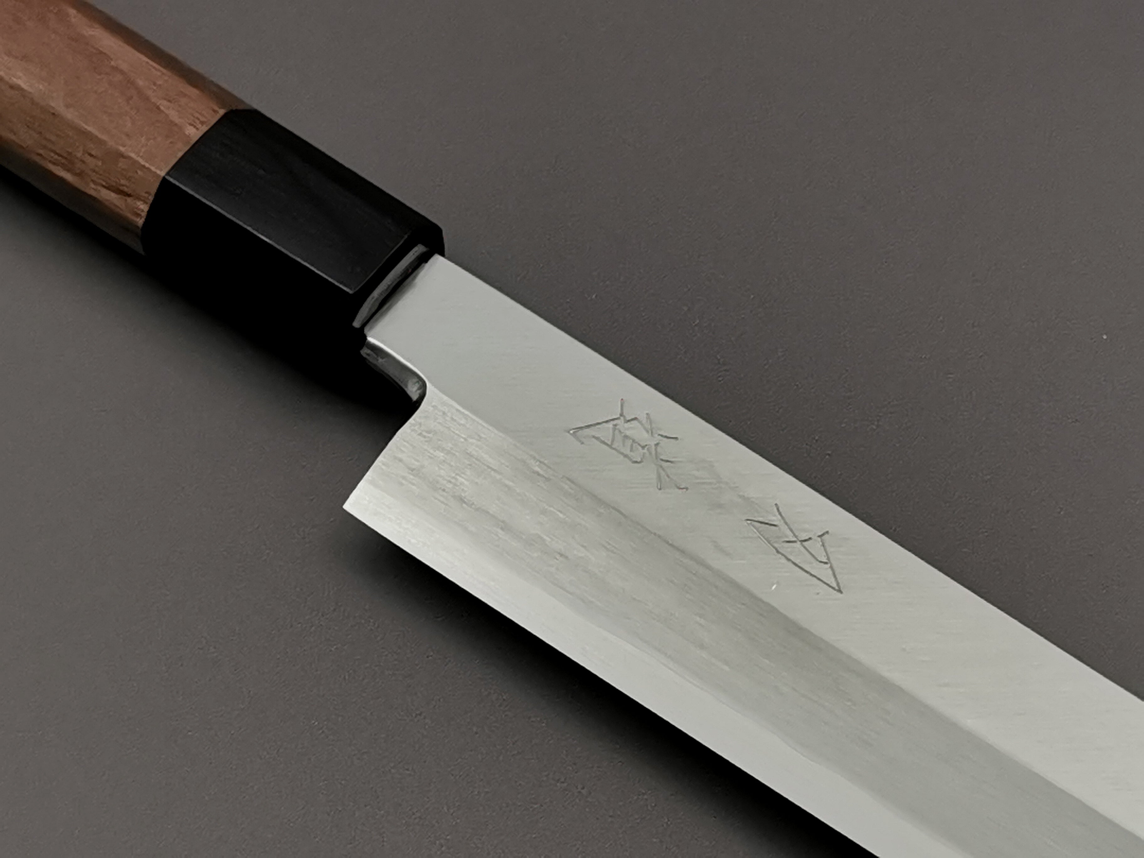 Hado Ginsan Yanagiba 270mm