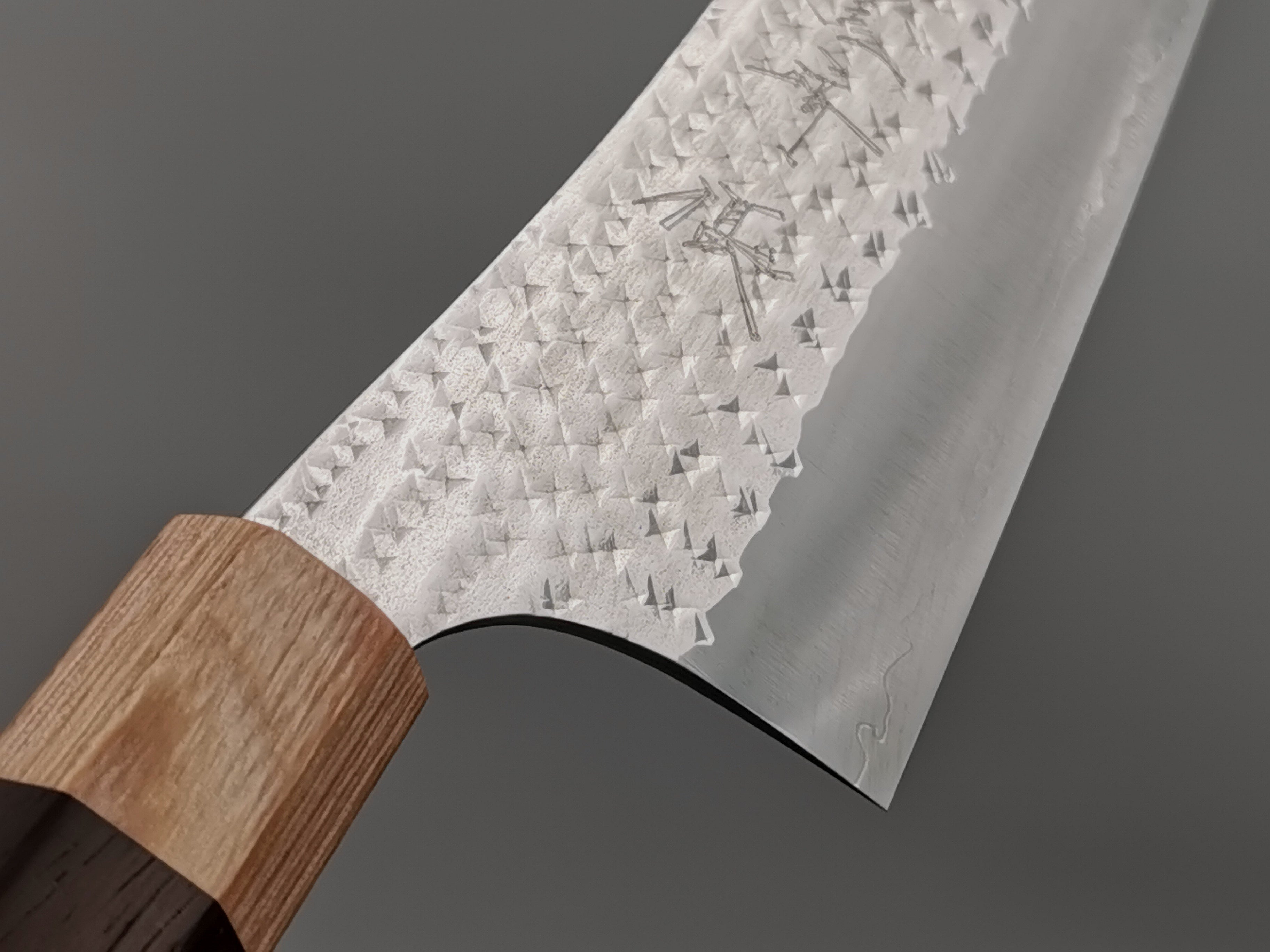 Yu Kurosaki Senko Gyuto 240mm