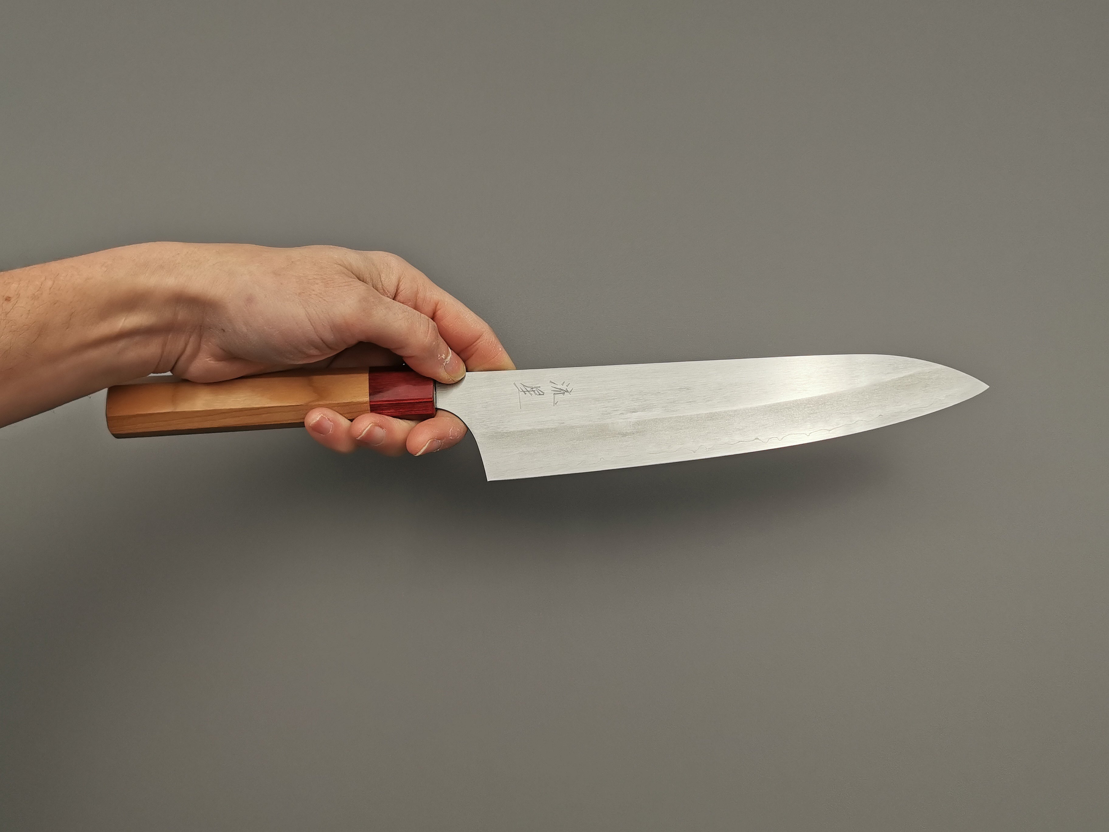 Makoto Kurosaki Ryusen V7 Gyuto 240mm