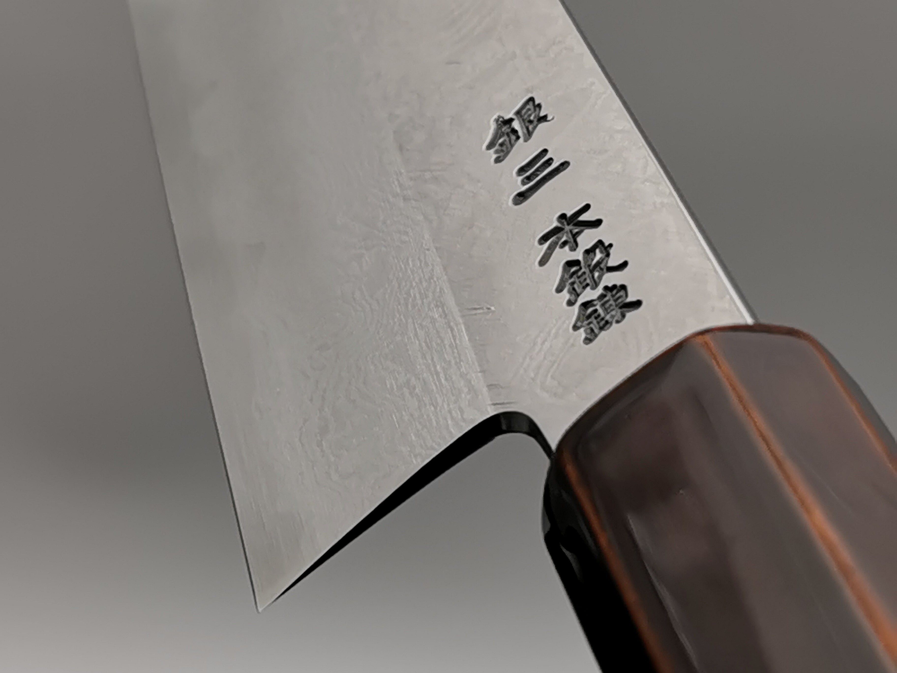 Hado Ginsan Damascus Urushi Kiritsuke Santoku