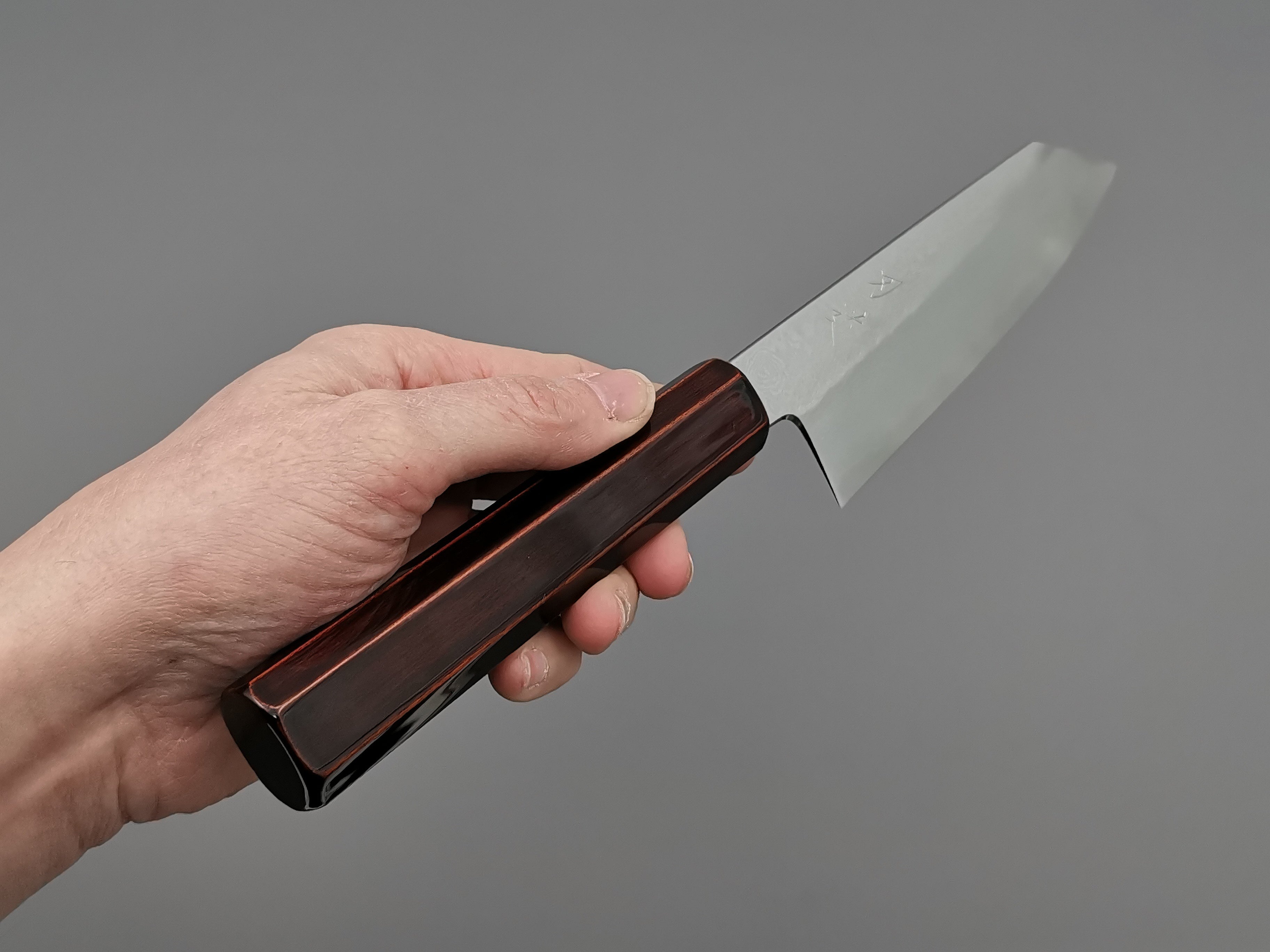 Hado Ginsan Damascus Urushi Kiritsuke Santoku