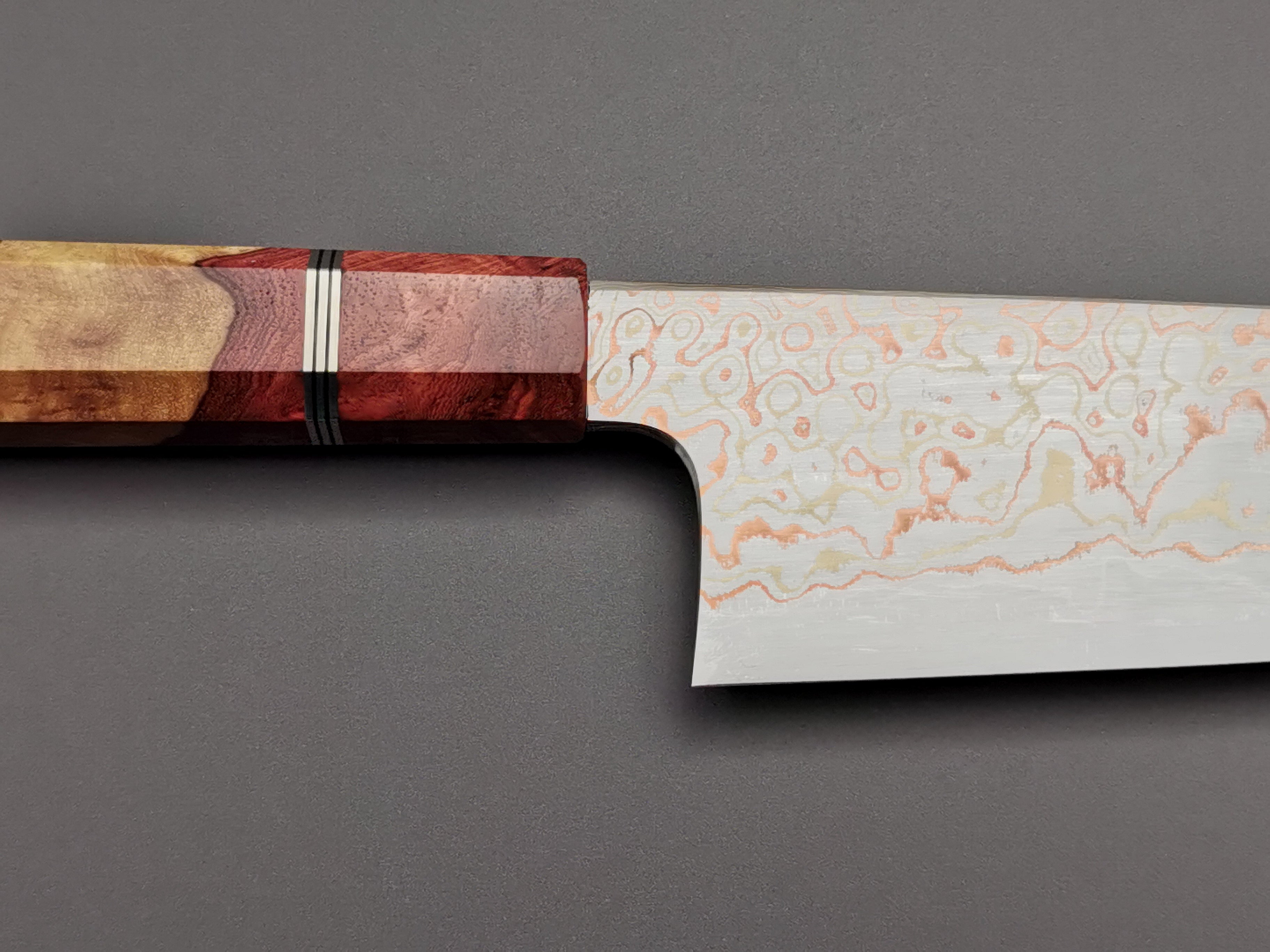 Nigara Hamono x Myojin Naohito Rainbow Damascus Santoku